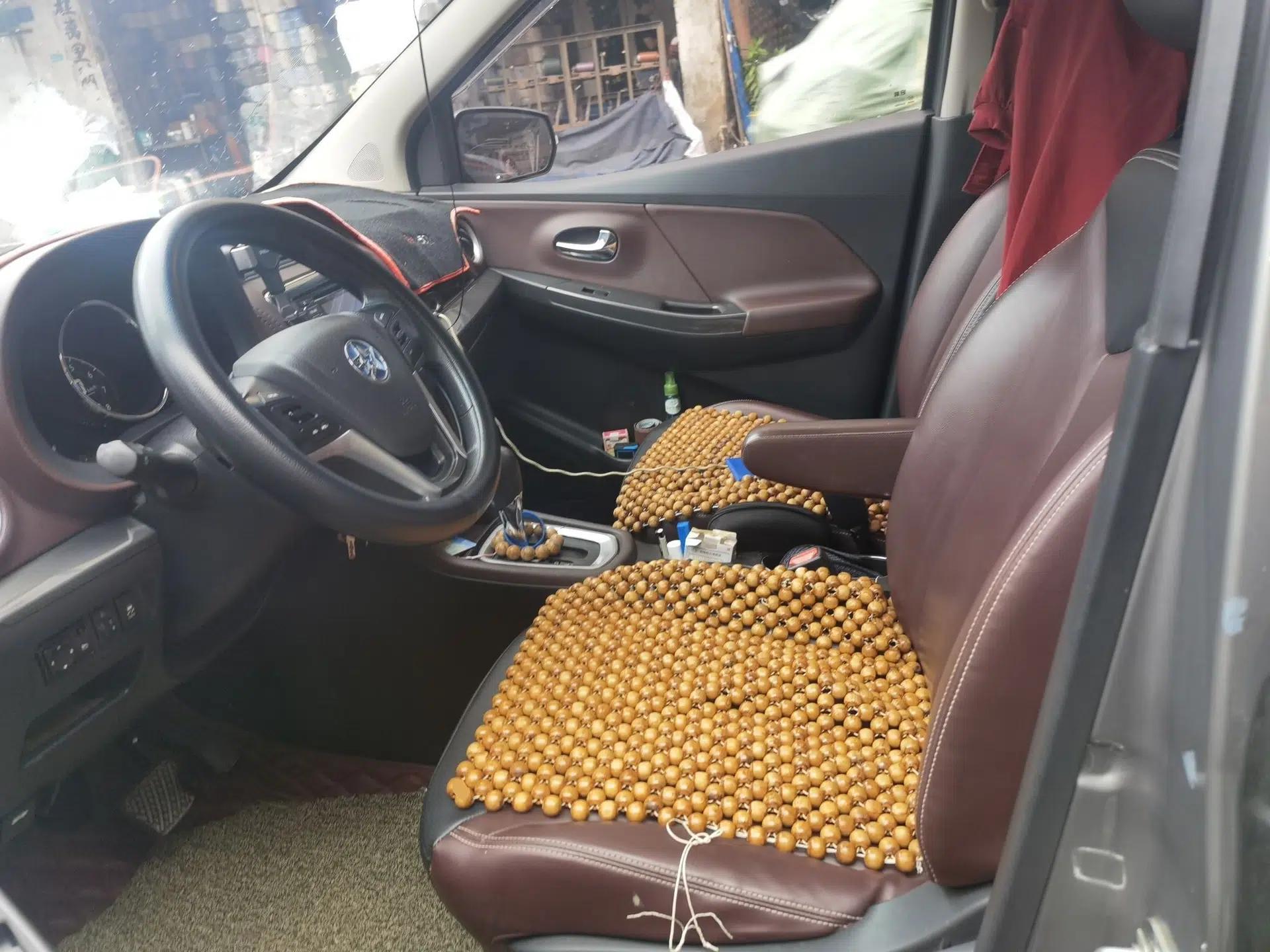 Venucia M50V 2019 1.6L CVT Luxury Edition — миниатюра 15