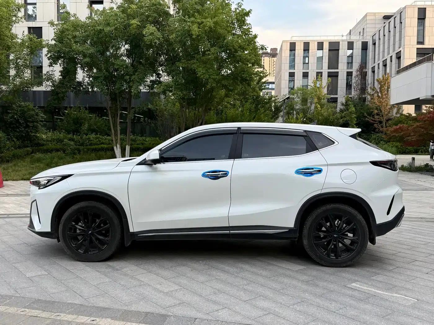 Changan Oushang X5 PLUS 2023 1.5T DCT Premium Edition — миниатюра 3