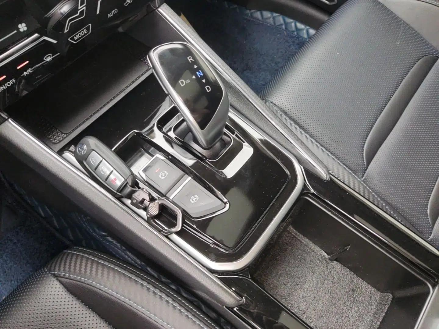 Venucia T60EV 2023 Comfort Edition — миниатюра 16