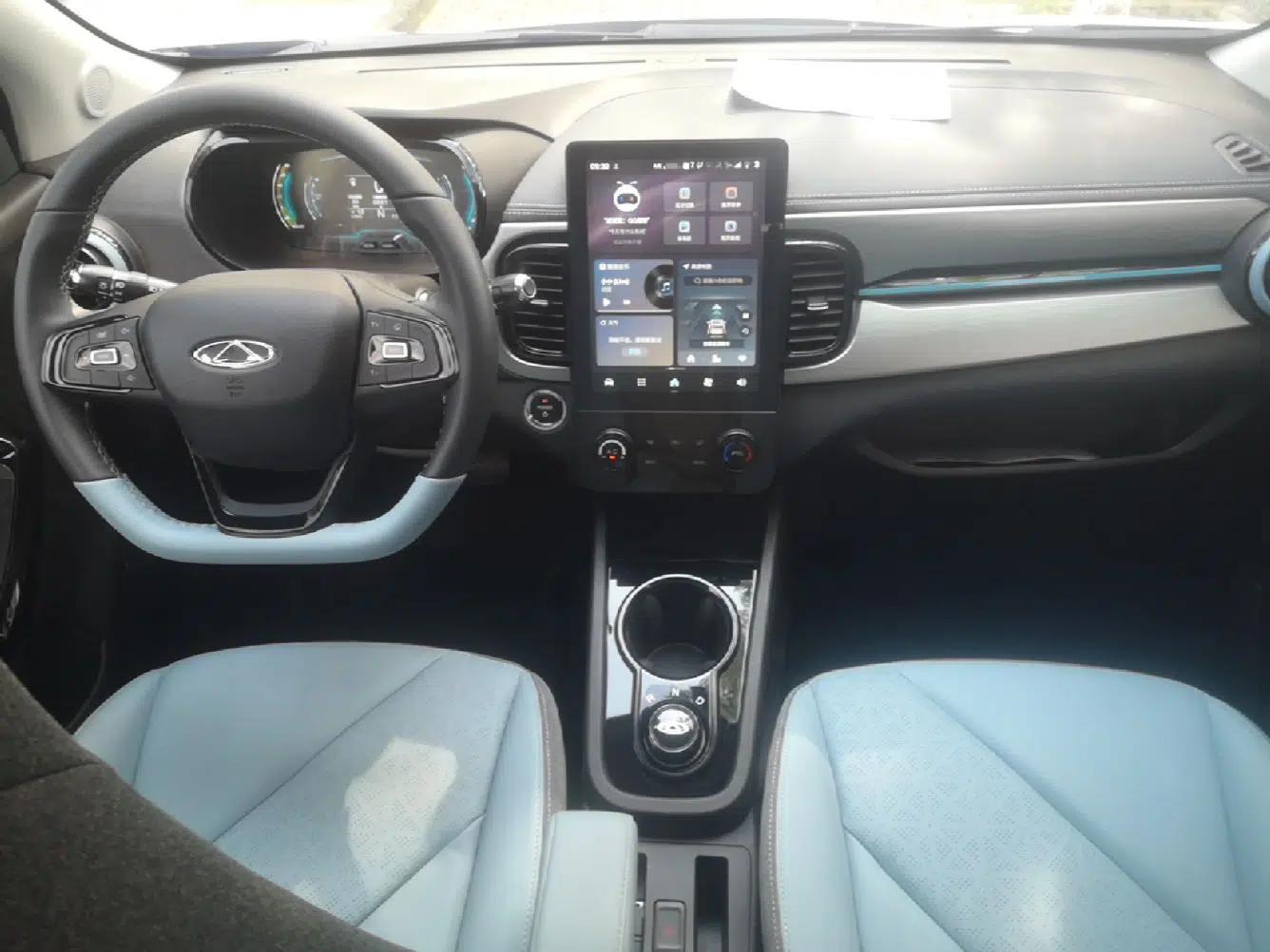 Chery QQ Little Ant 2025 Model, 251km Favorite Edition, 25.05kWh — миниатюра 12