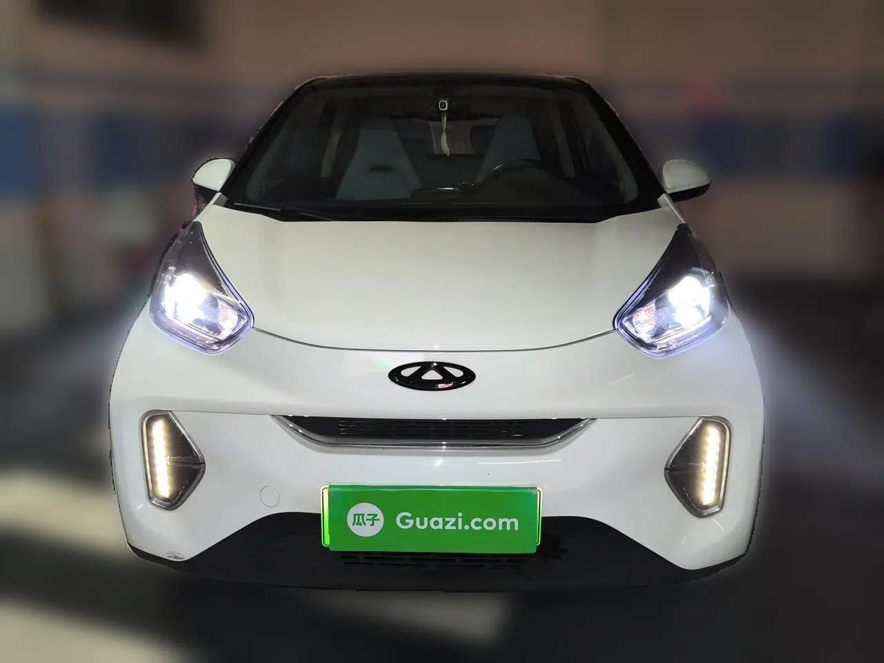Chery QQ Little Ant 2022 Revised Version Sweet Pink Edition Half-Sugar Version Lithium Iron Phosphate 30.7 kWh 30 kW 301 km — миниатюра 2