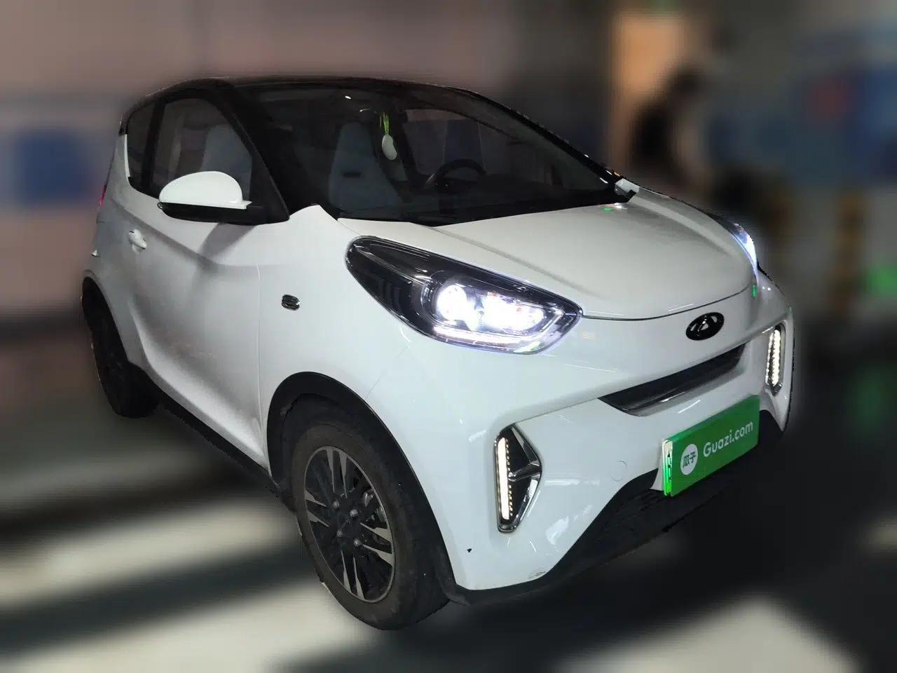 Chery QQ Little Ant 2022 Revised Version Sweet Pink Edition Half-Sugar Version Lithium Iron Phosphate 30.7 kWh 30 kW 301 km — миниатюра 3