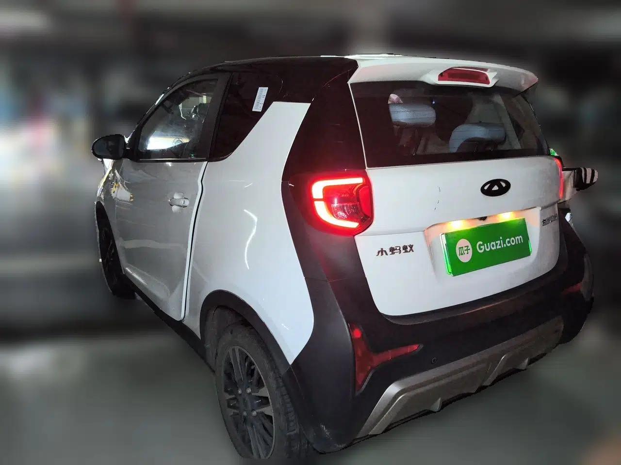 Chery QQ Little Ant 2022 Revised Version Sweet Pink Edition Half-Sugar Version Lithium Iron Phosphate 30.7 kWh 30 kW 301 km — миниатюра 4