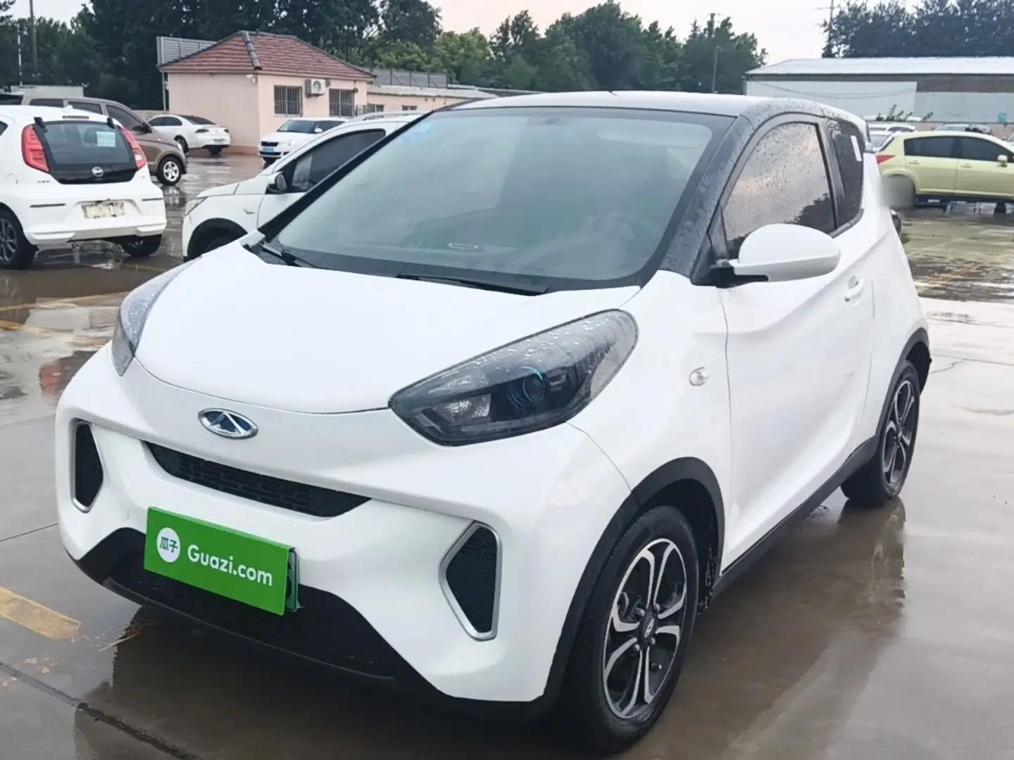 Chery QQ Little Ant 2019 4-Seater Smart Edition 35 kWh — миниатюра 1