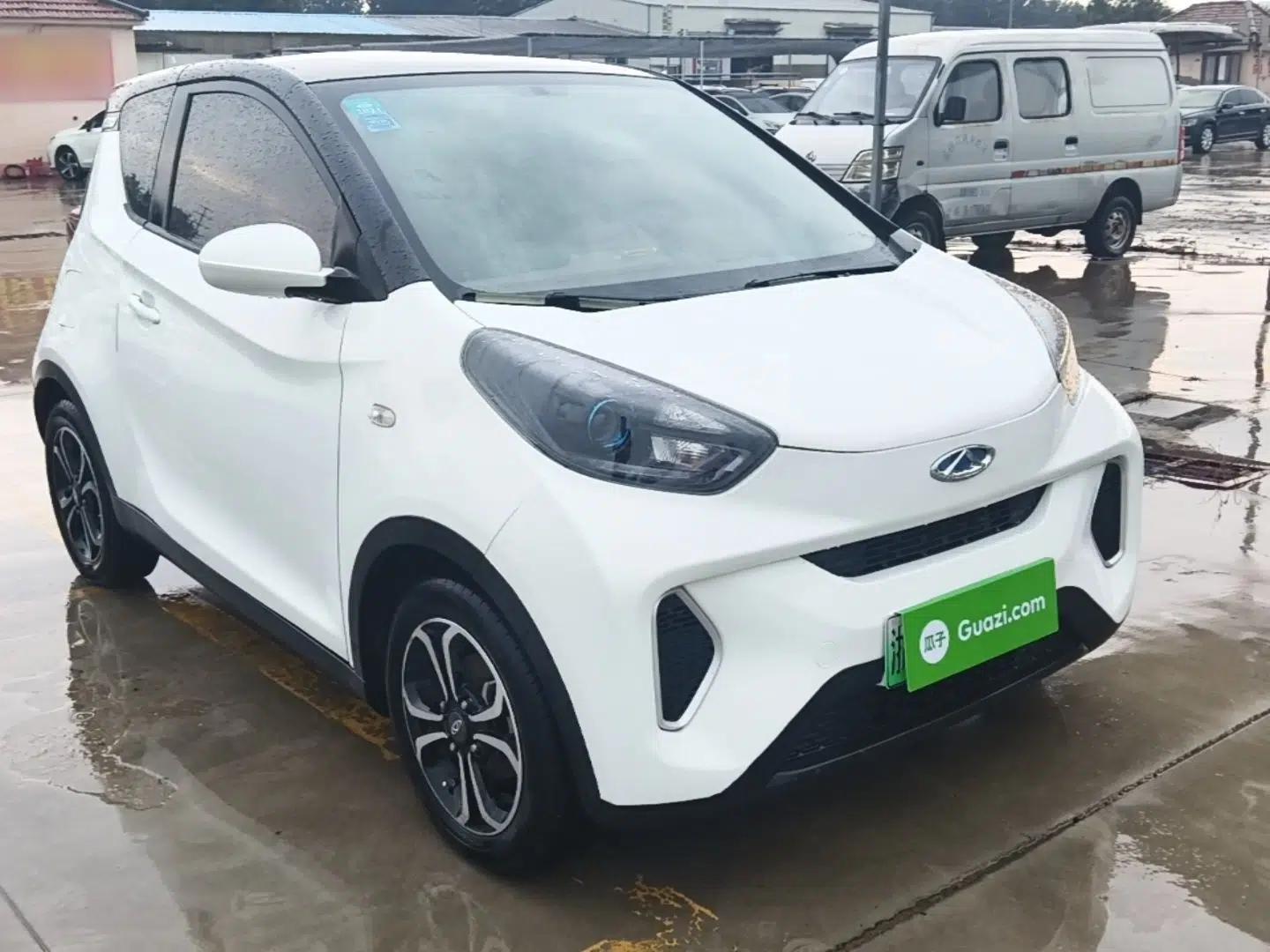 Chery QQ Little Ant 2019 4-Seater Smart Edition 35 kWh — миниатюра 3
