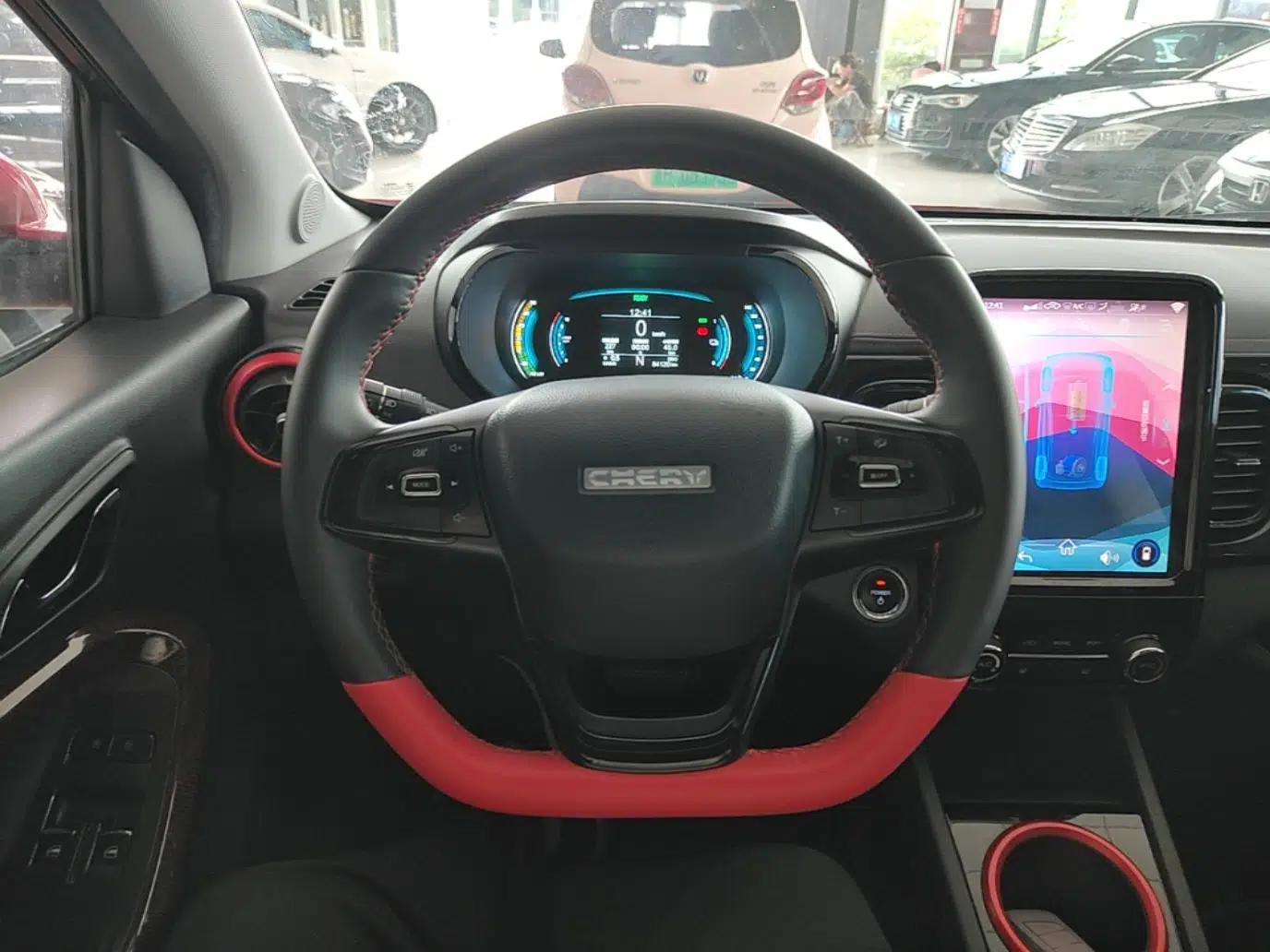 Chery QQ Little Ant 2022 Updated Version Sweet Pink Edition Full-Sugar Version 30.6 kWh 30 kW 301 km — миниатюра 13