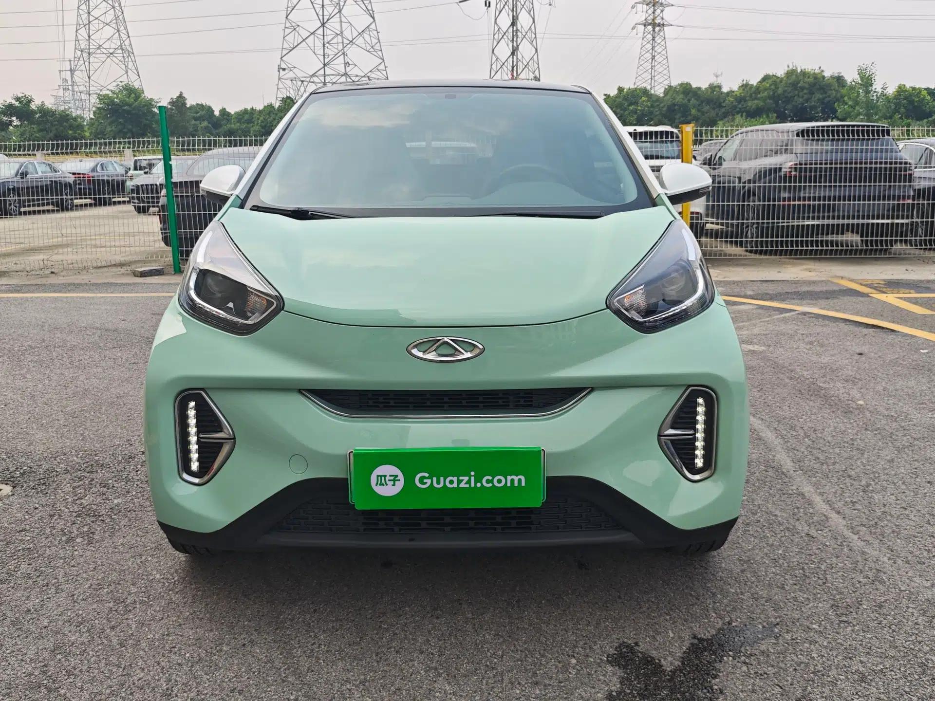 Chery QQ Little Ant 2022 Revised Version Sweet Pink Edition Half-Sugar Version Lithium Iron Phosphate 30.7 kWh 30 kW 301 km — миниатюра 12