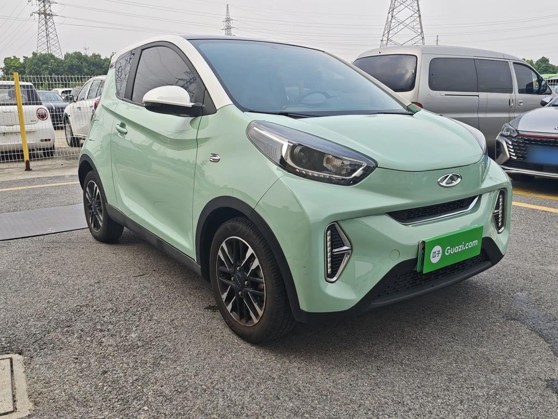 Chery QQ Little Ant 2022 Revised Version Sweet Pink Edition Half-Sugar Version Lithium Iron Phosphate 30.7 kWh 30 kW 301 km — миниатюра 13