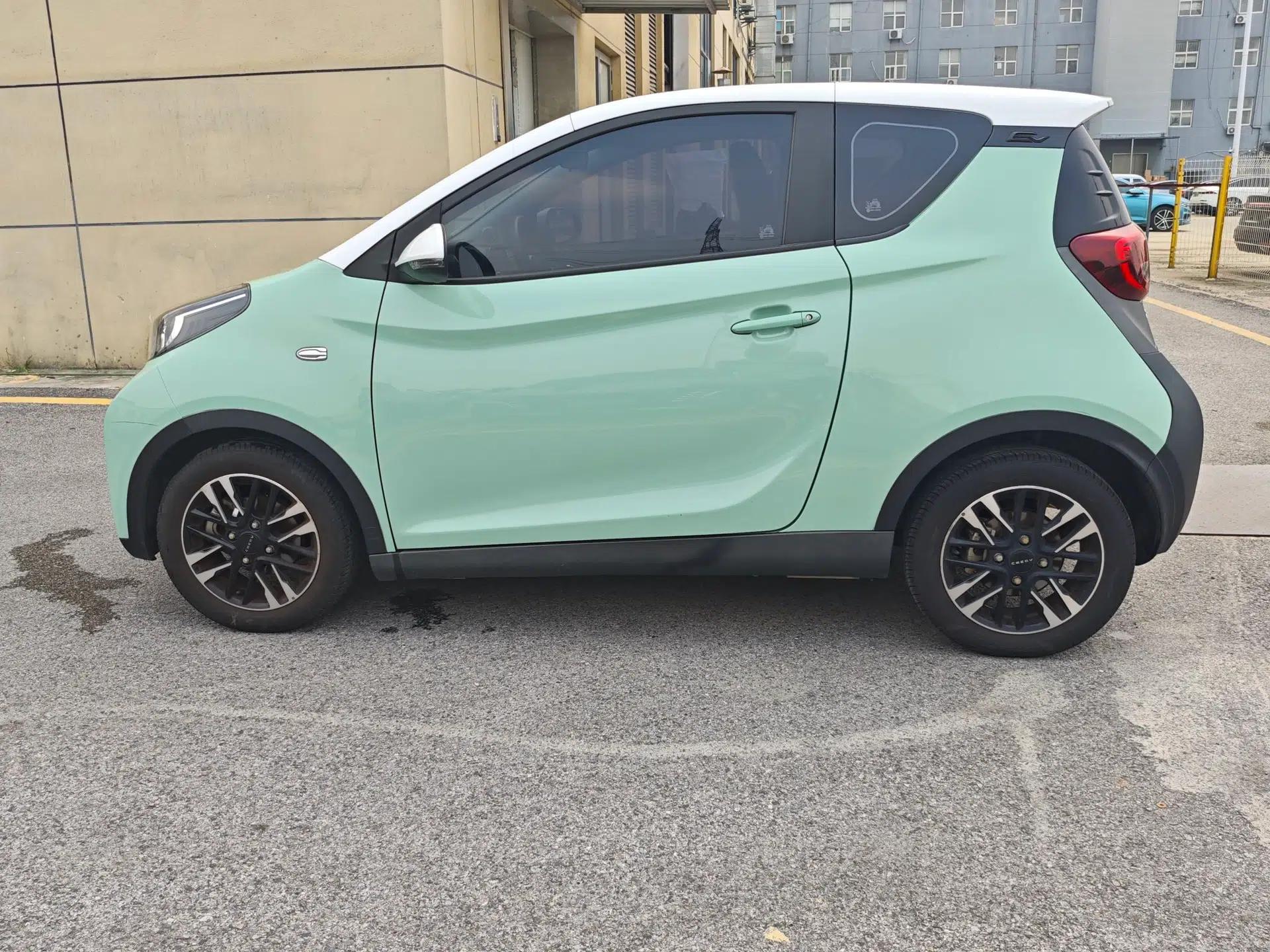 Chery QQ Little Ant 2022 Revised Version Sweet Pink Edition Half-Sugar Version Lithium Iron Phosphate 30.7 kWh 30 kW 301 km — миниатюра 14