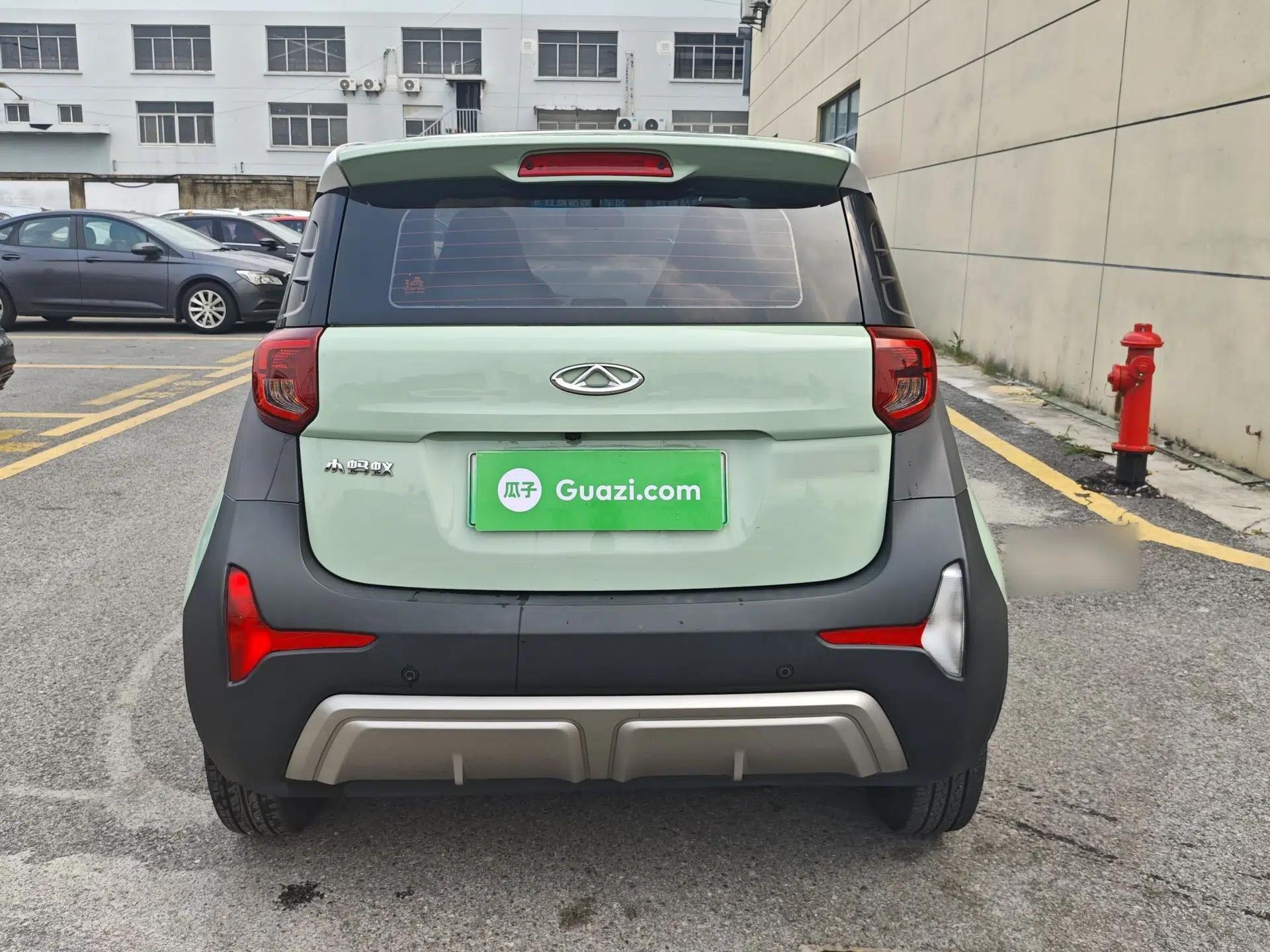 Chery QQ Little Ant 2022 Revised Version Sweet Pink Edition Half-Sugar Version Lithium Iron Phosphate 30.7 kWh 30 kW 301 km — миниатюра 17