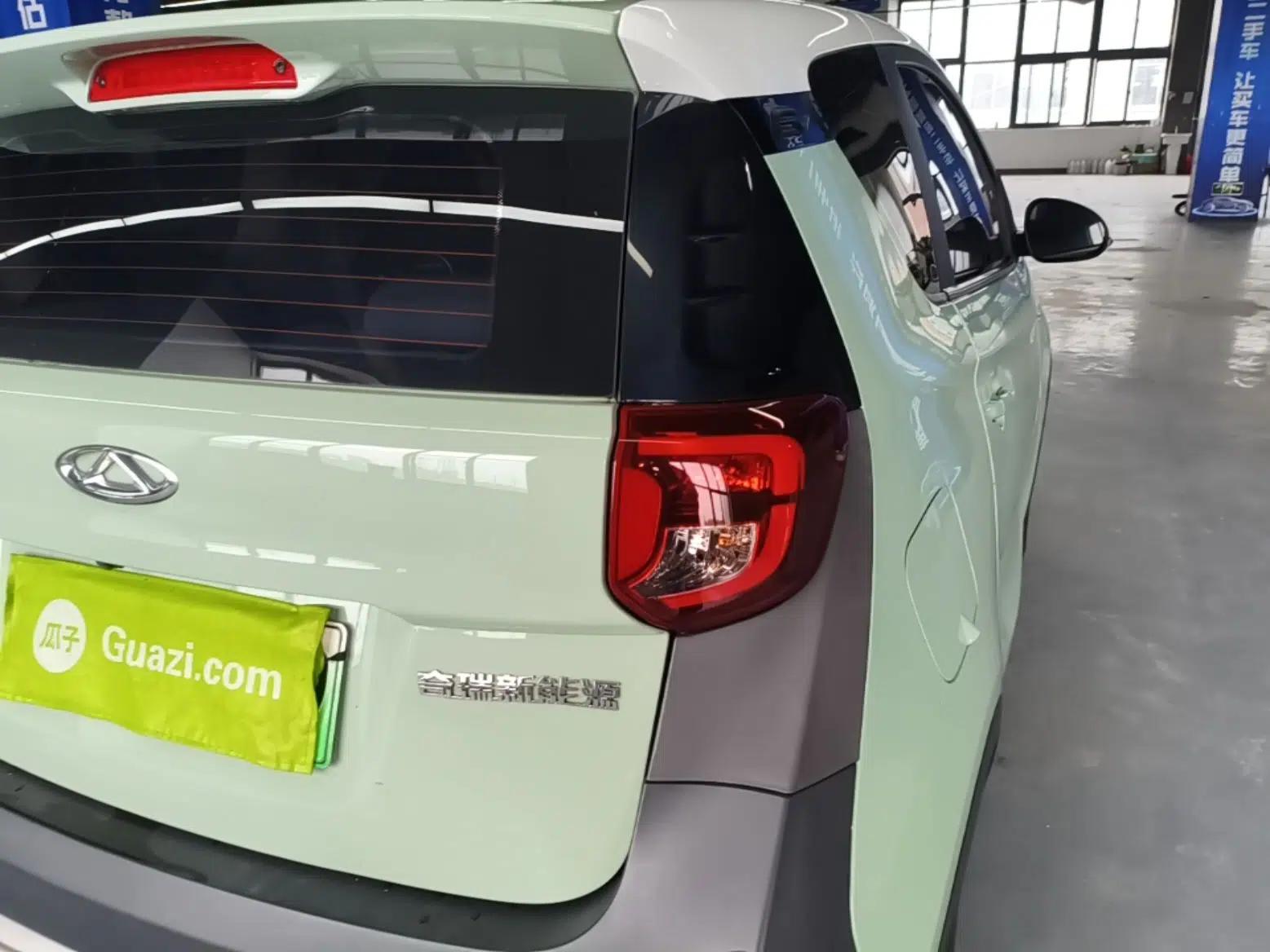 Chery QQ Little Ant 2022 Revised Version Sweet Pink Edition Half-Sugar Version Lithium Iron Phosphate 30.7 kWh 30 kW 301 km — миниатюра 9