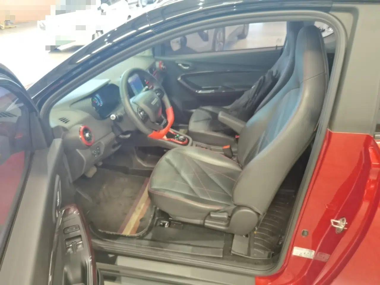 Chery QQ Little Ant 2022 Revised Version Sweet Pink Edition Half-Sugar Version Lithium Iron Phosphate 30.7 kWh 30 kW 301 km — миниатюра 17