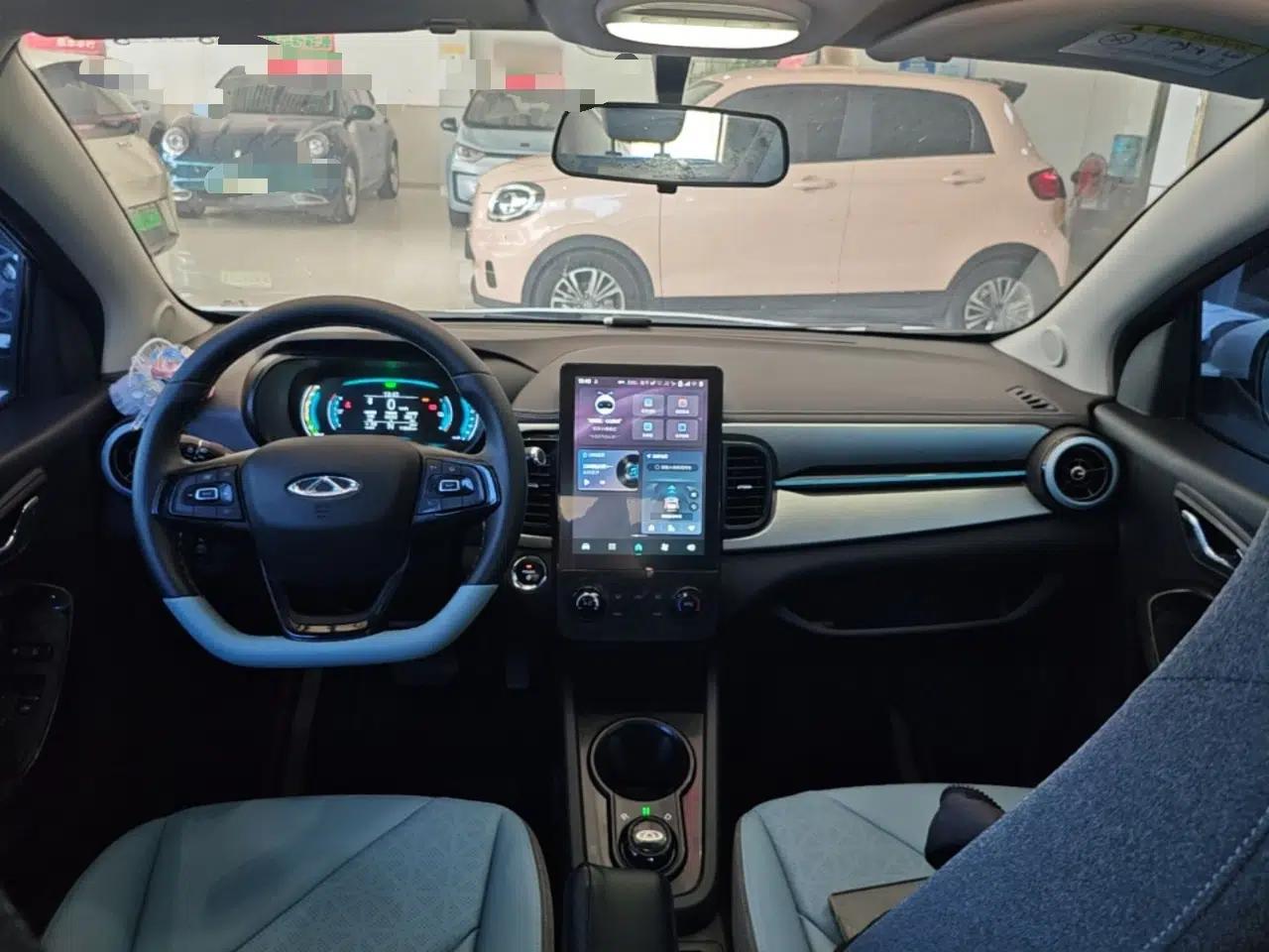 Chery QQ Little Ant 2024 Revised Version Youth Edition 251 km True Love Edition 25.05 kWh — миниатюра 12