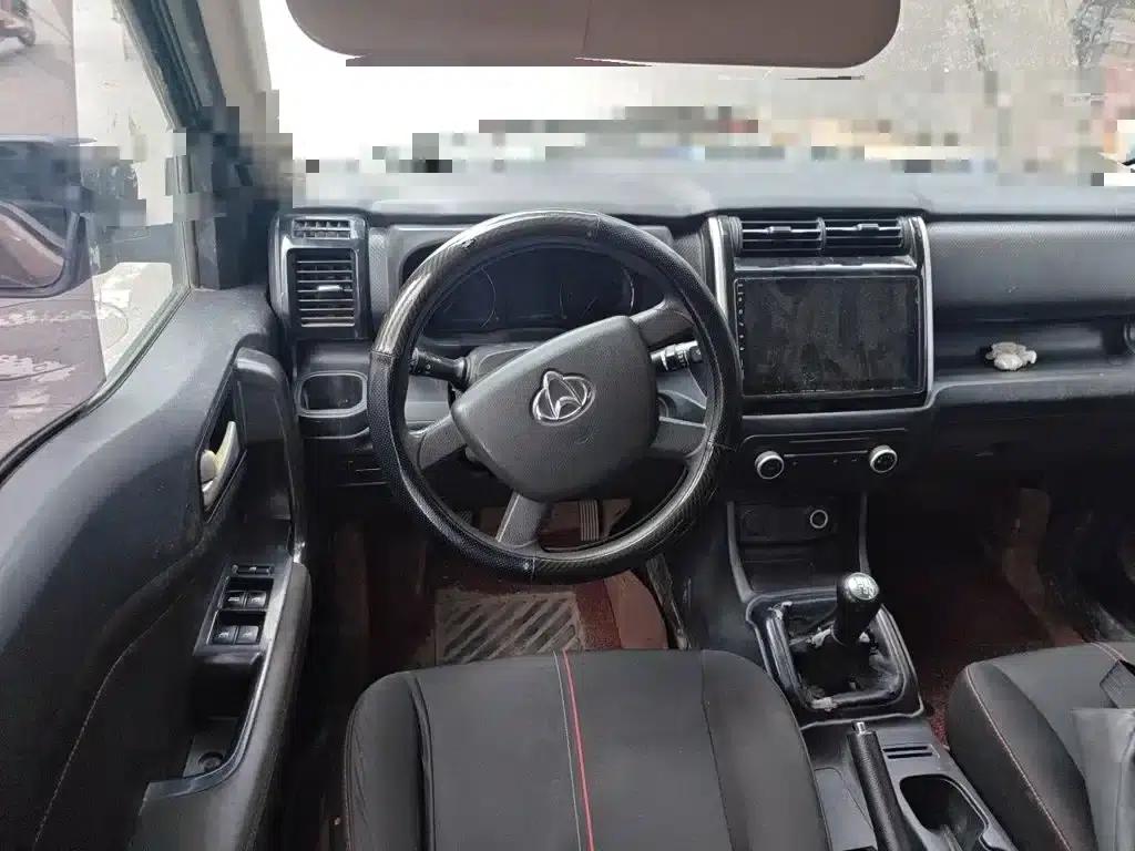 Changan Oushang X70A 2020 1.5L Manual Basic Model — миниатюра 3