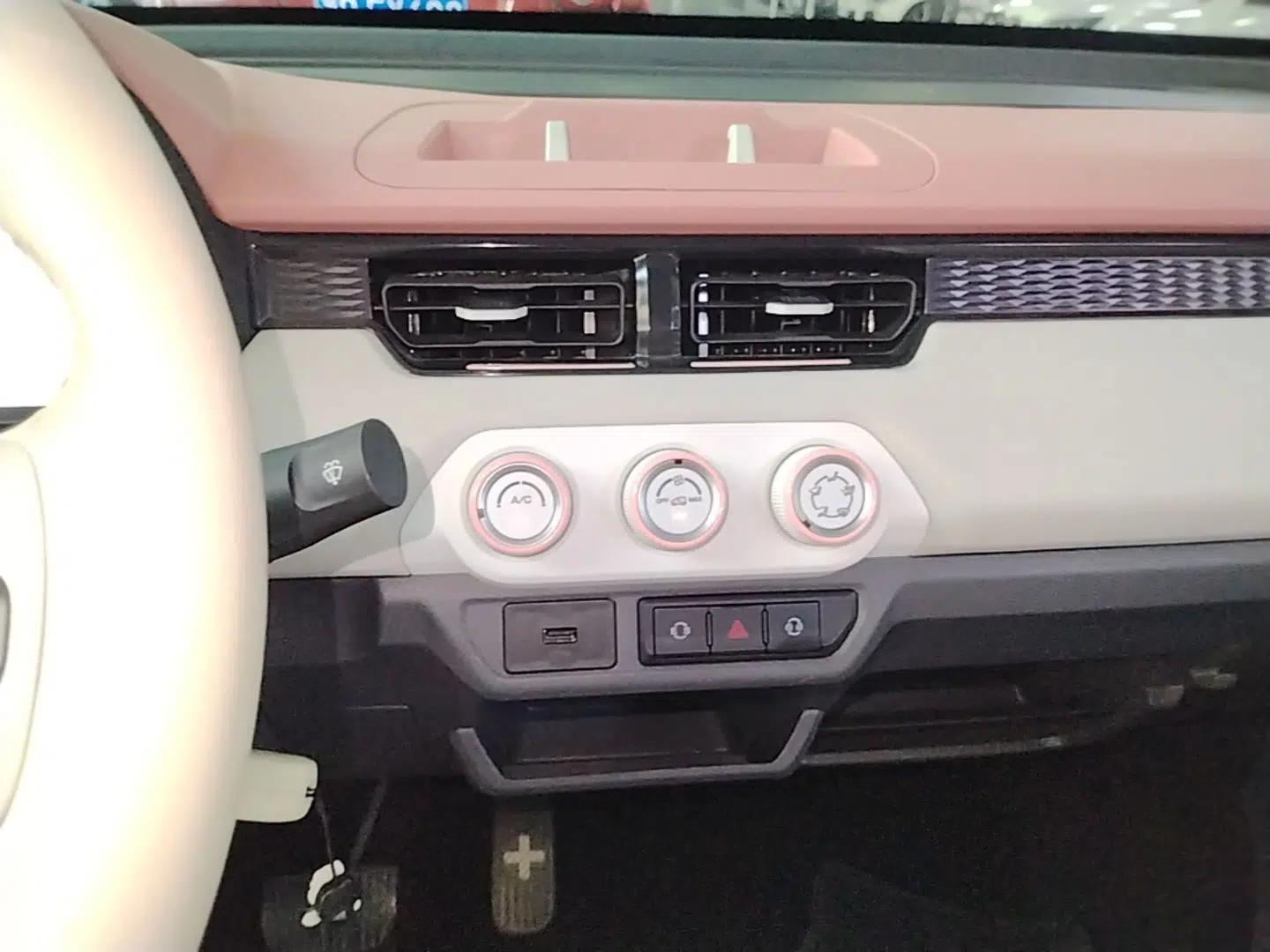 Chery QQ Ice Cream 2022 Taohuanxi Sweet Peach Edition — миниатюра 15