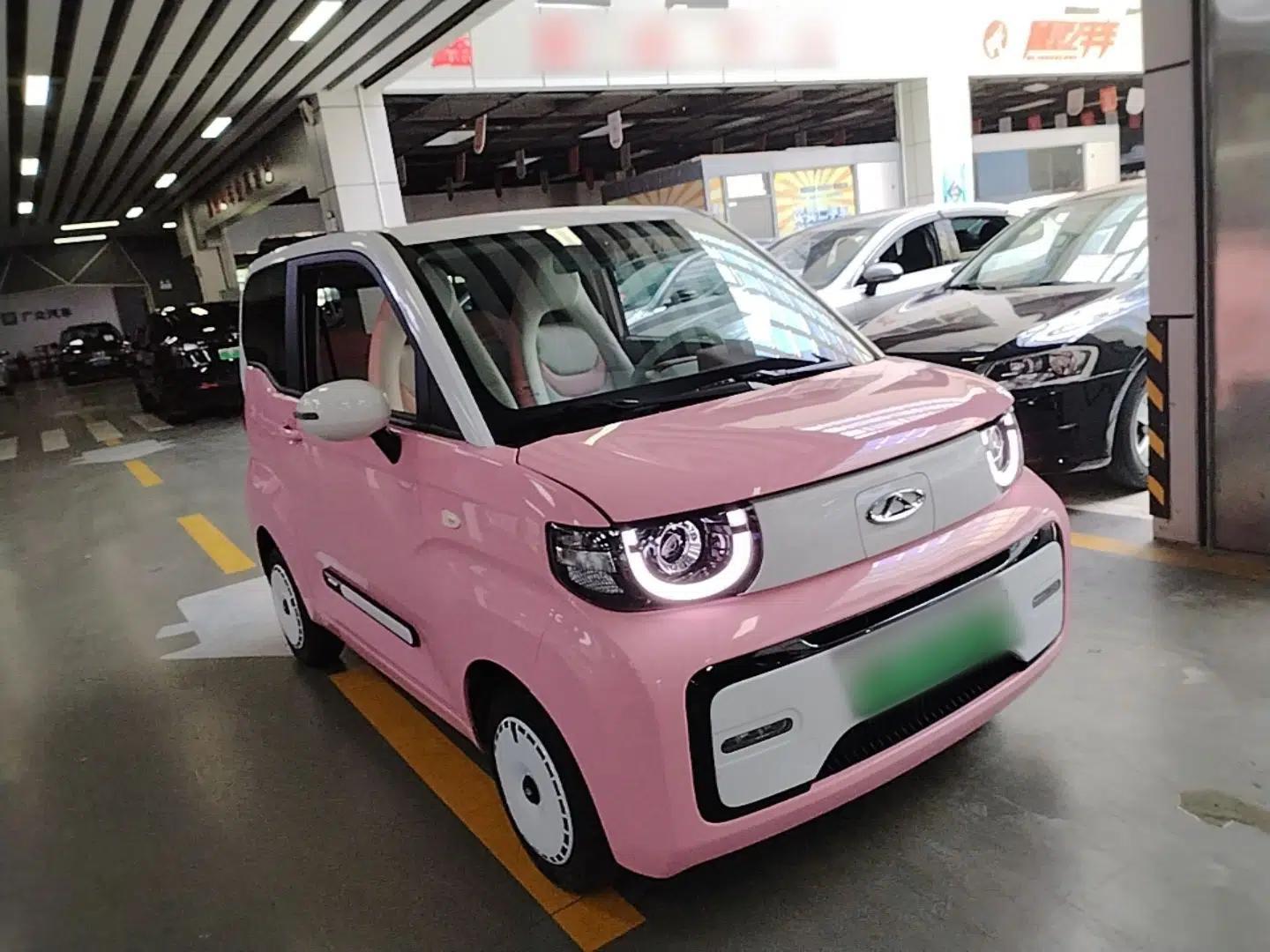 Chery QQ Ice Cream 2022 Taohuanxi Sweet Peach Edition — миниатюра 3