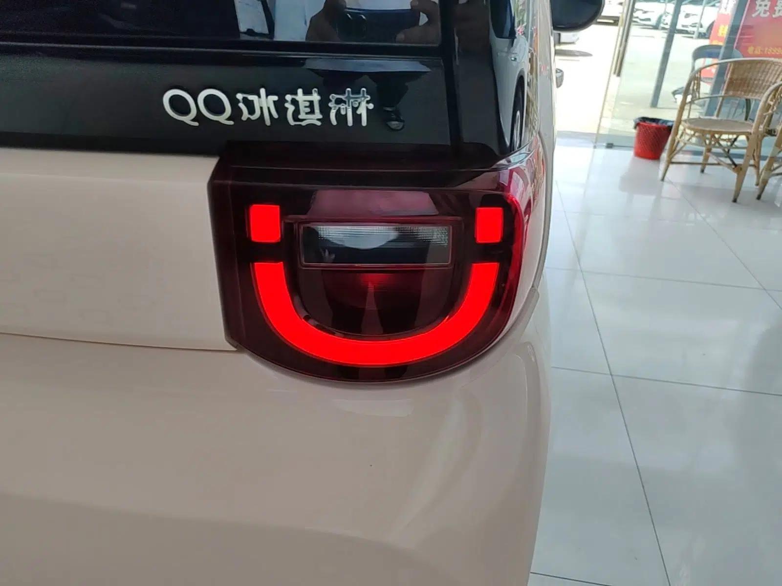 Chery QQ Ice Cream 2022 170km Sundae Phosphate Lithium-Ion — миниатюра 9