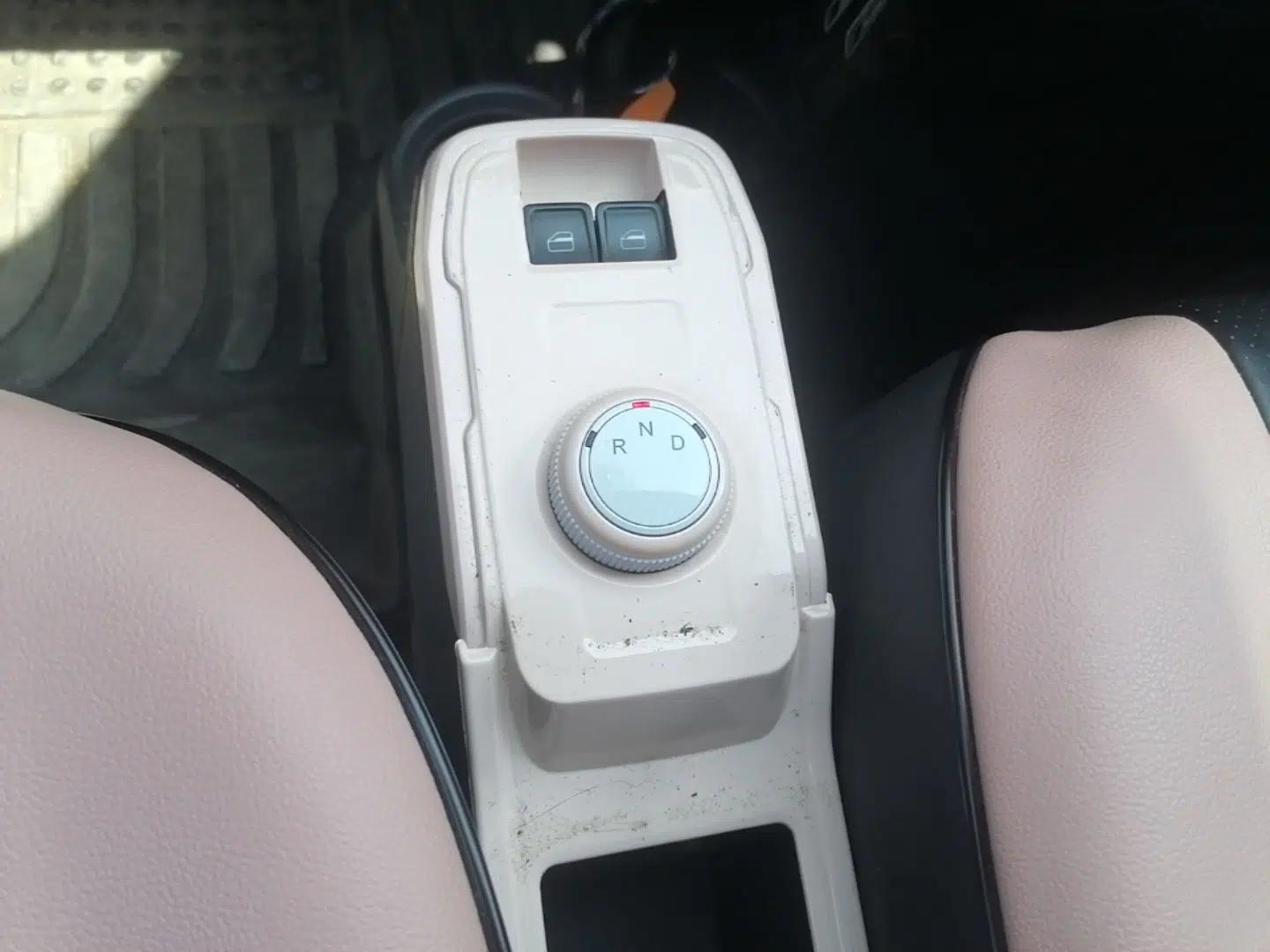 Chery QQ Ice Cream 2022 170km Sundae Phosphate Lithium-Ion — миниатюра 21