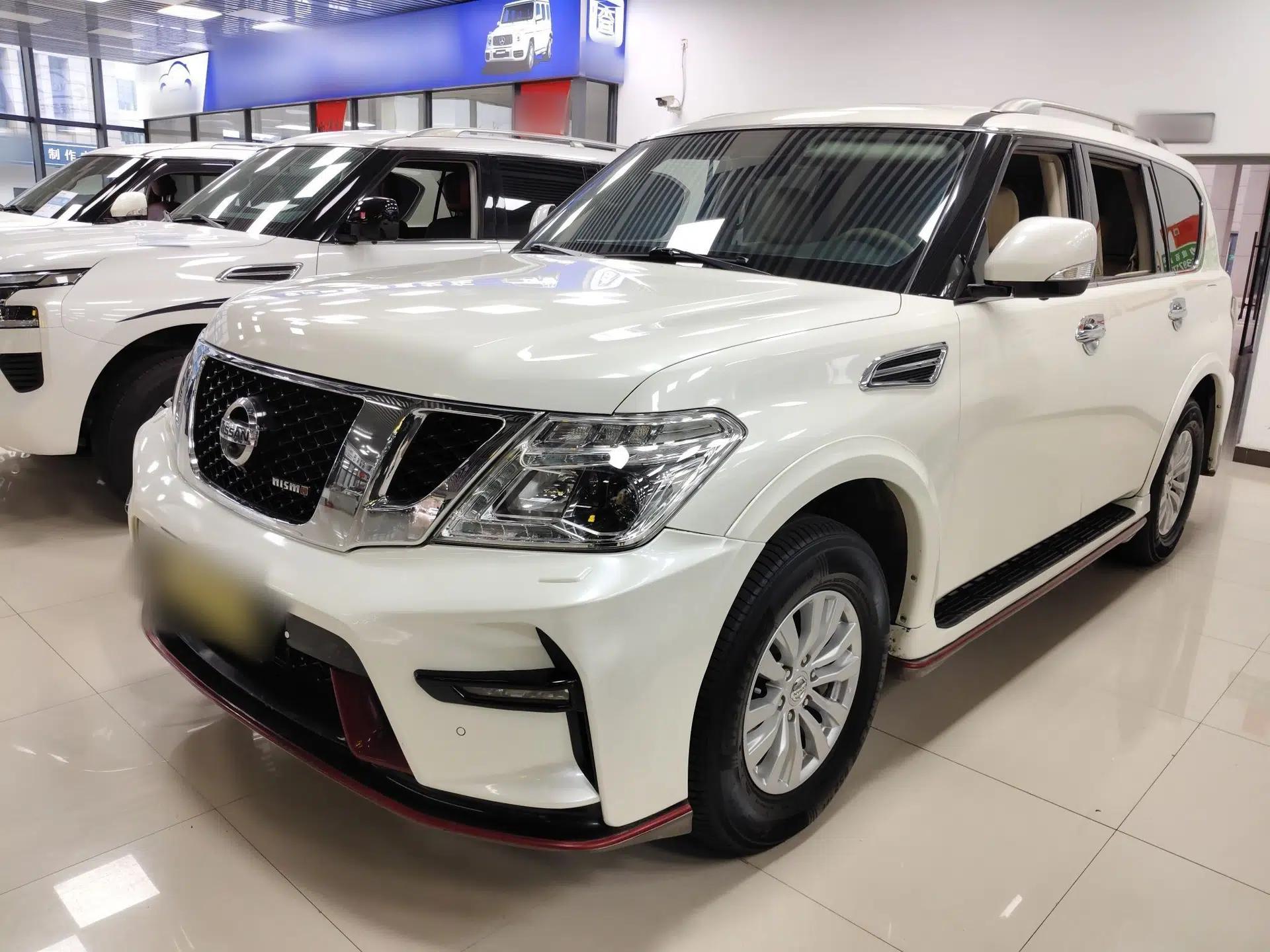 Nissan Patrol Tulai (parallel import) — миниатюра 1