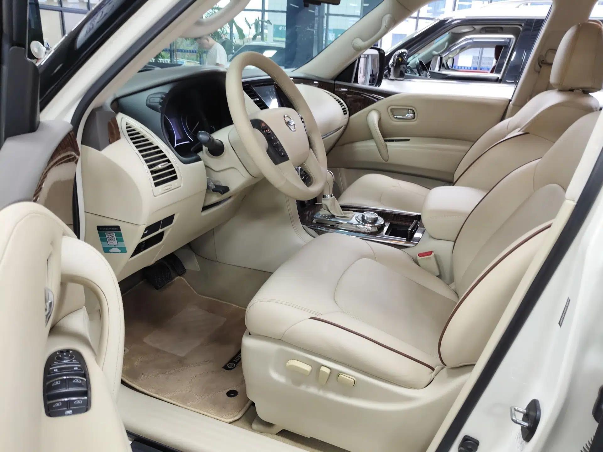 Nissan Patrol Tulai (parallel import) — миниатюра 9
