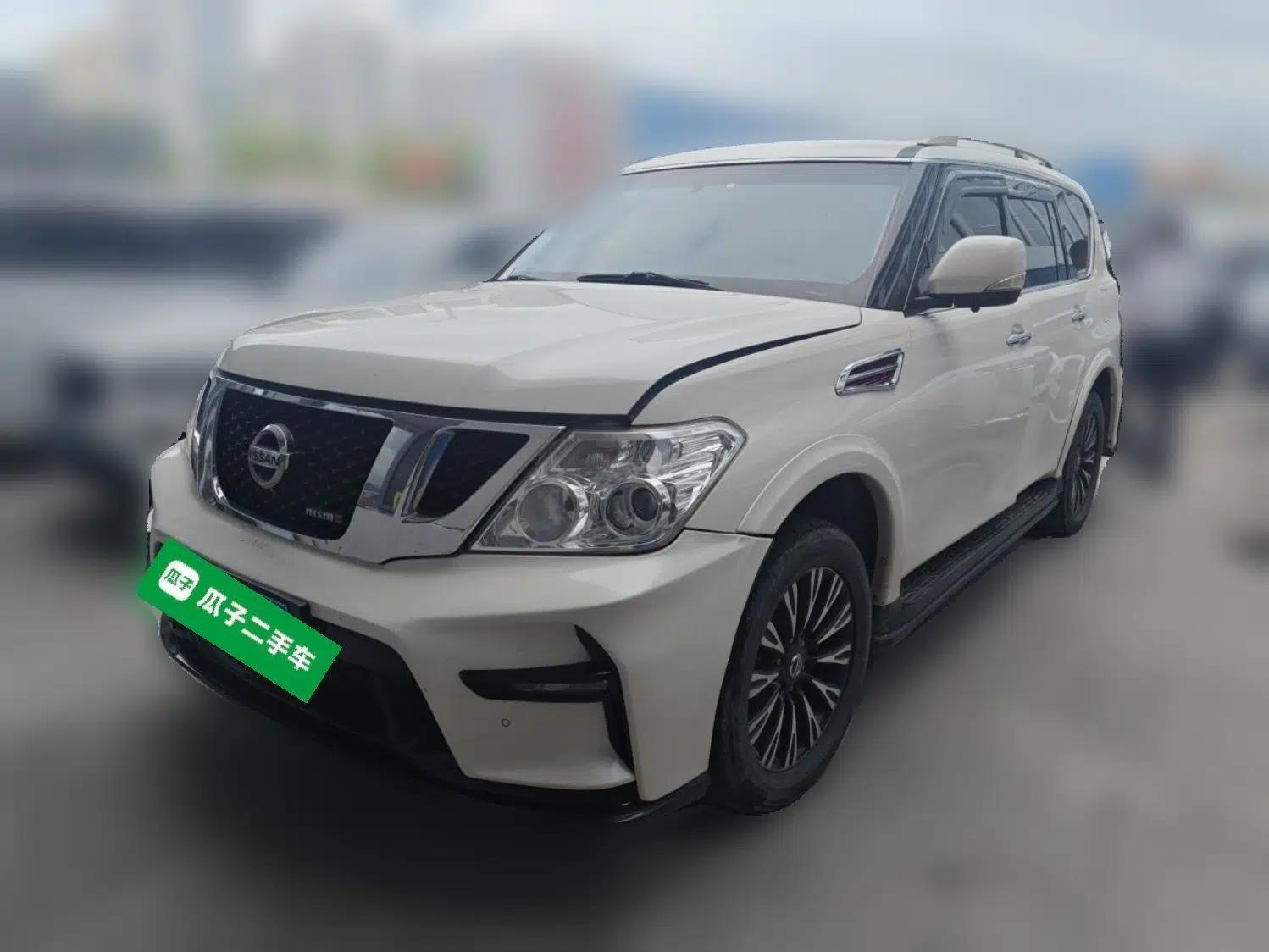 Nissan Patrol 2017 4.0L SE U.S.-Spec Version — миниатюра 1
