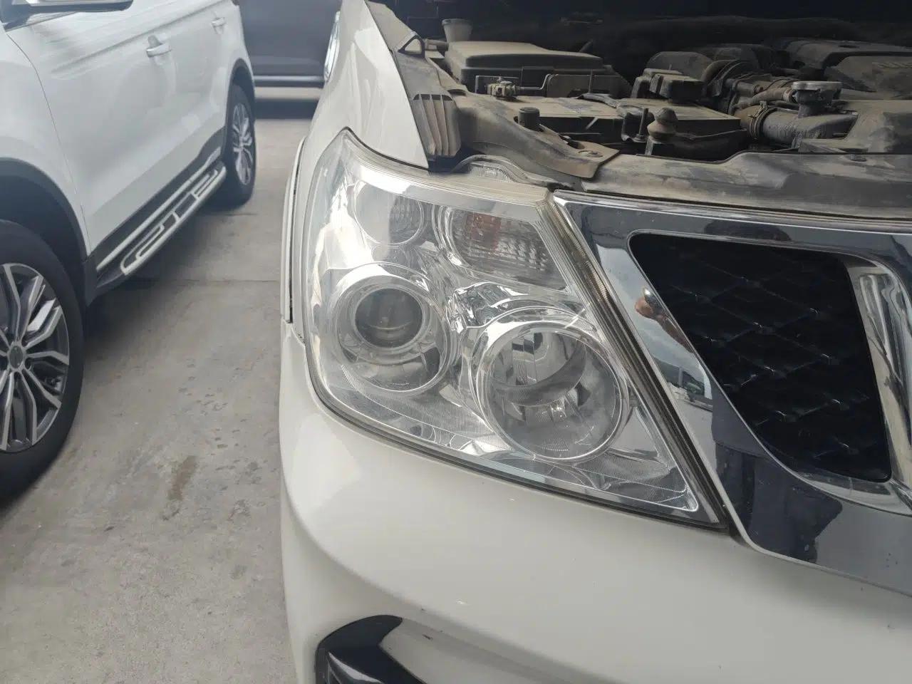 Nissan Patrol 2017 4.0L SE U.S.-Spec Version — миниатюра 7