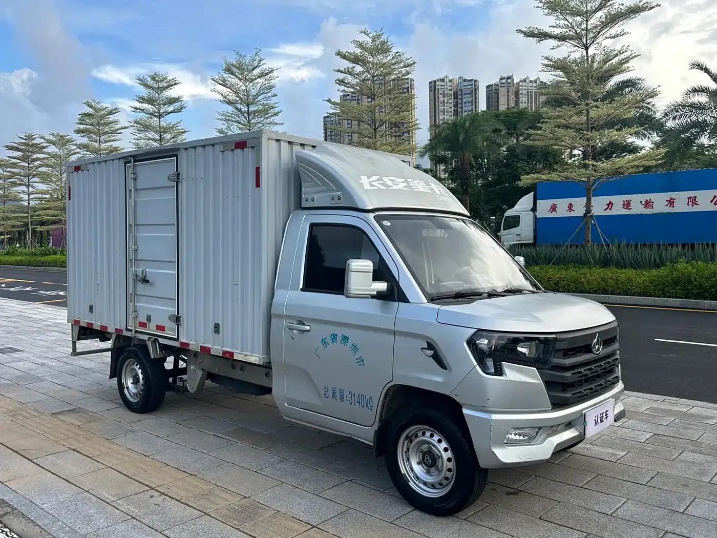 Changan Star Truck PLUS 2022 1.6L Comfort Air-Conditioned Single-Row Steel Plate Van DAM16KR — миниатюра 3