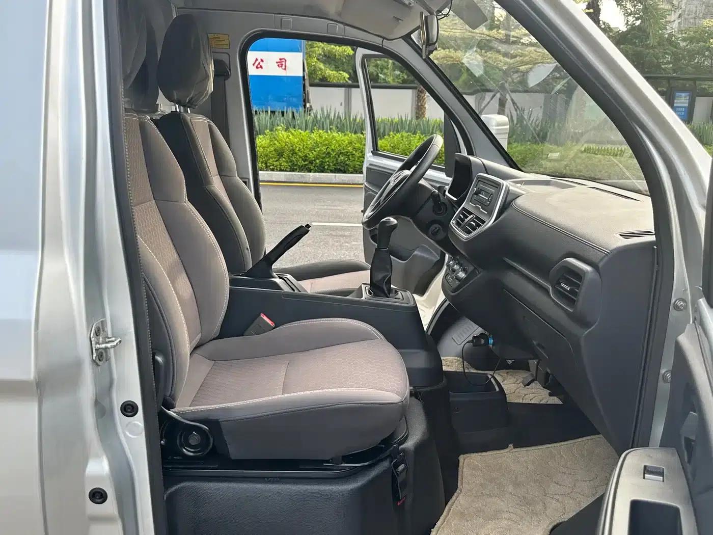 Changan Star Truck PLUS 2022 1.6L Comfort Air-Conditioned Single-Row Steel Plate Van DAM16KR — миниатюра 7