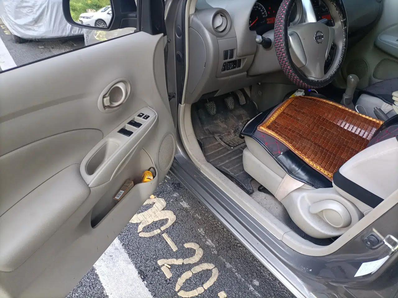 Nissan Sunny 2014 1.5XE Manual Elite Edition — миниатюра 16