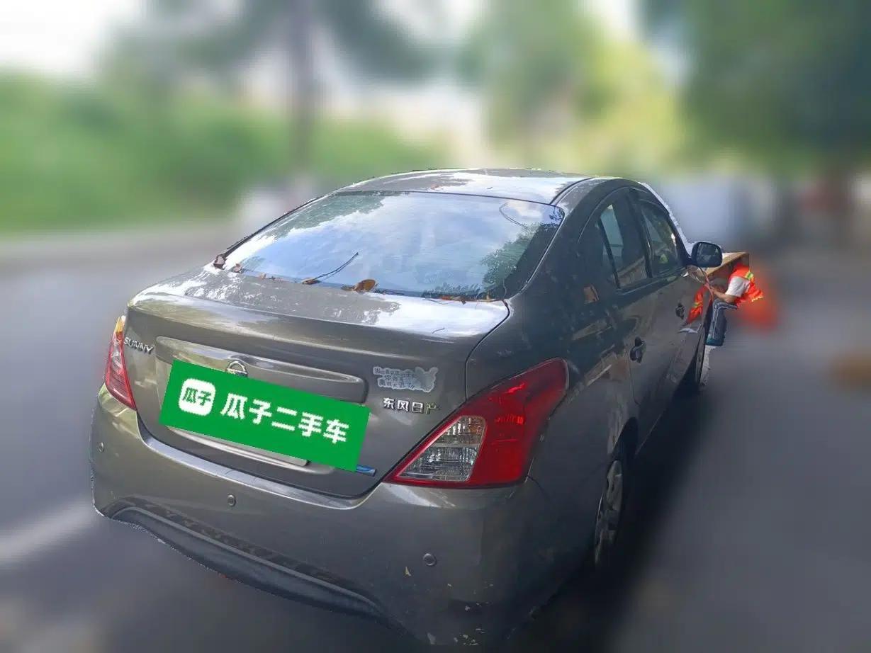Nissan Sunny 2014 1.5XE Manual Elite Edition — миниатюра 6