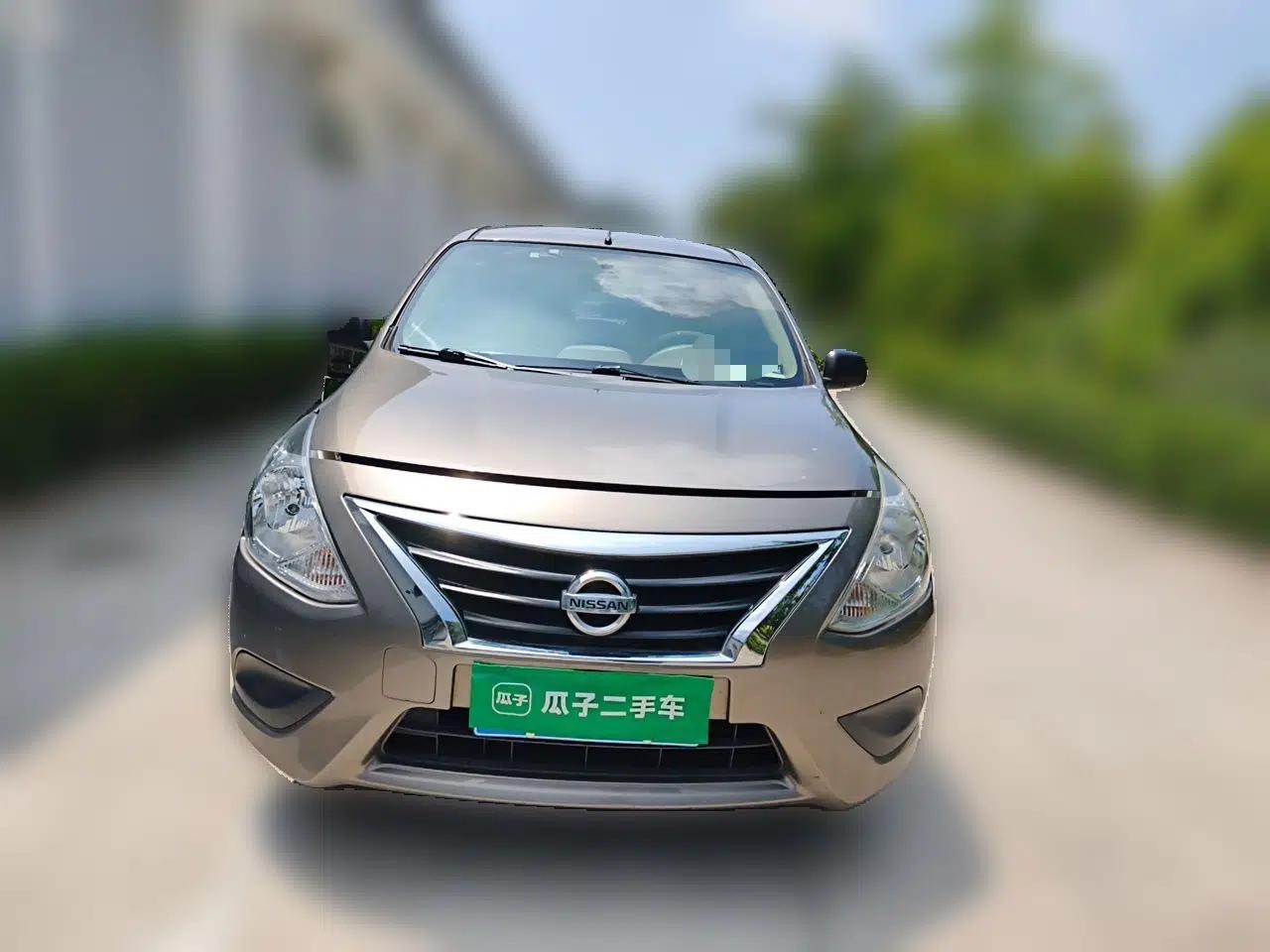 Nissan Sunny 2015 1.5XE Manual Comfort Edition — миниатюра 2
