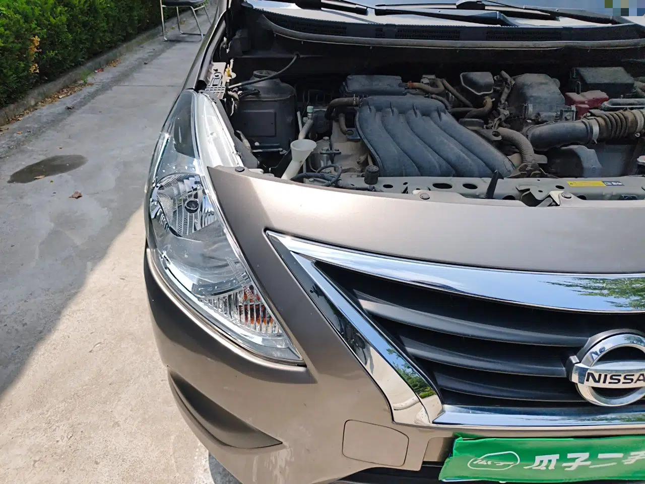 Nissan Sunny 2015 1.5XE Manual Comfort Edition — миниатюра 7