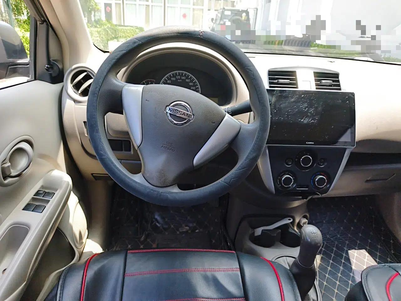 Nissan Sunny 2015 1.5XE Manual Comfort Edition — миниатюра 10