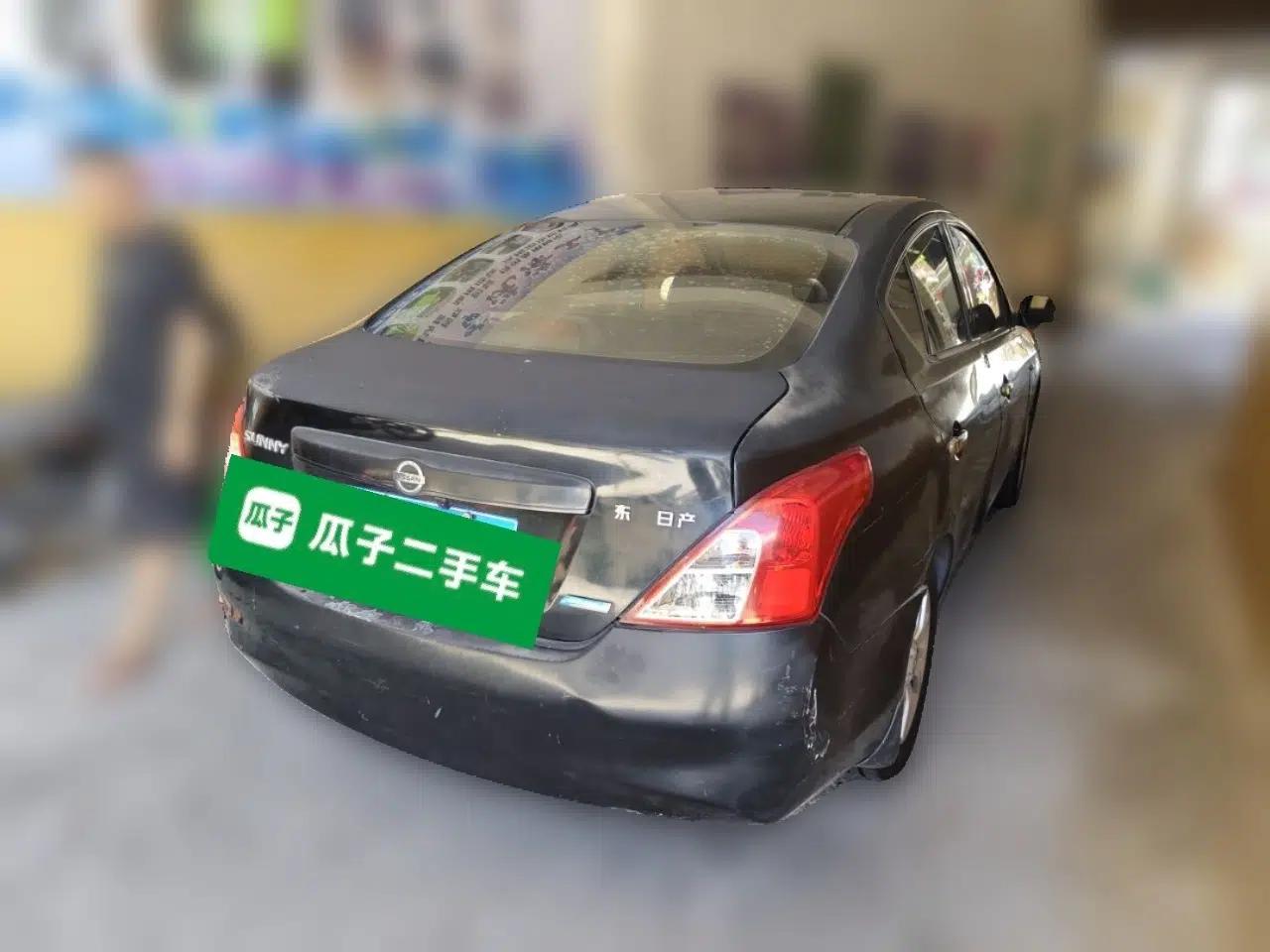 Nissan Sunny 2011 1.5XE Manual Comfort Edition — миниатюра 6
