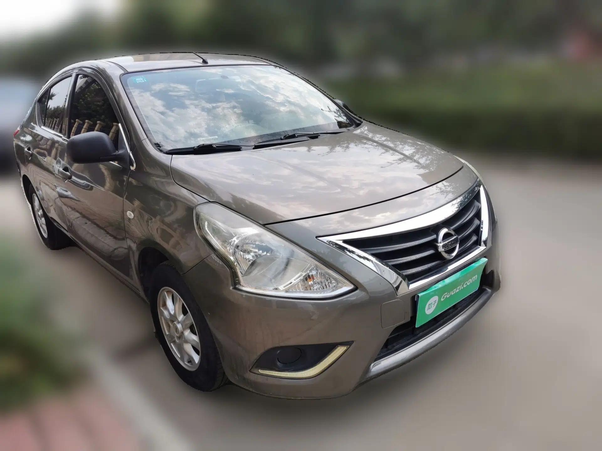 Nissan Sunny 2015 1.5XE Manual Comfort Edition — миниатюра 3