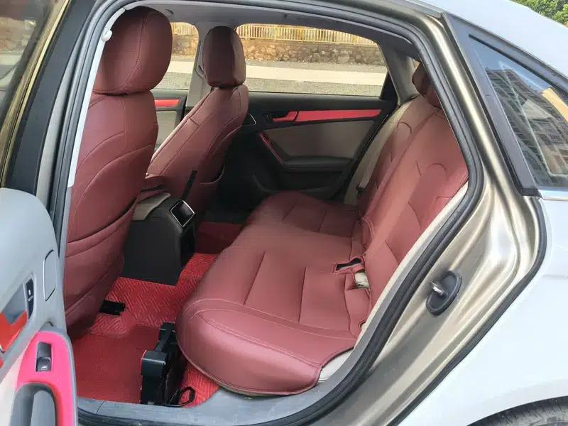 Audi A4L 2012 2.0 TFSI Automatic Standard Edition — миниатюра 13