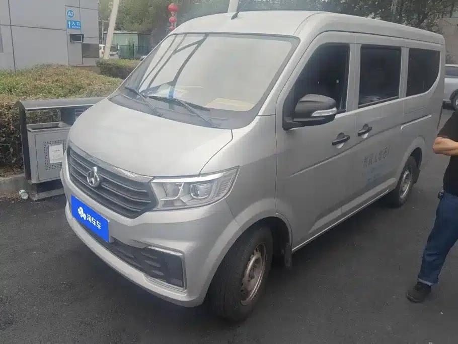CrossStar V3 2022 1.5L Gasoline Enjoyable 5-Seater Bus JL473QH — миниатюра 1