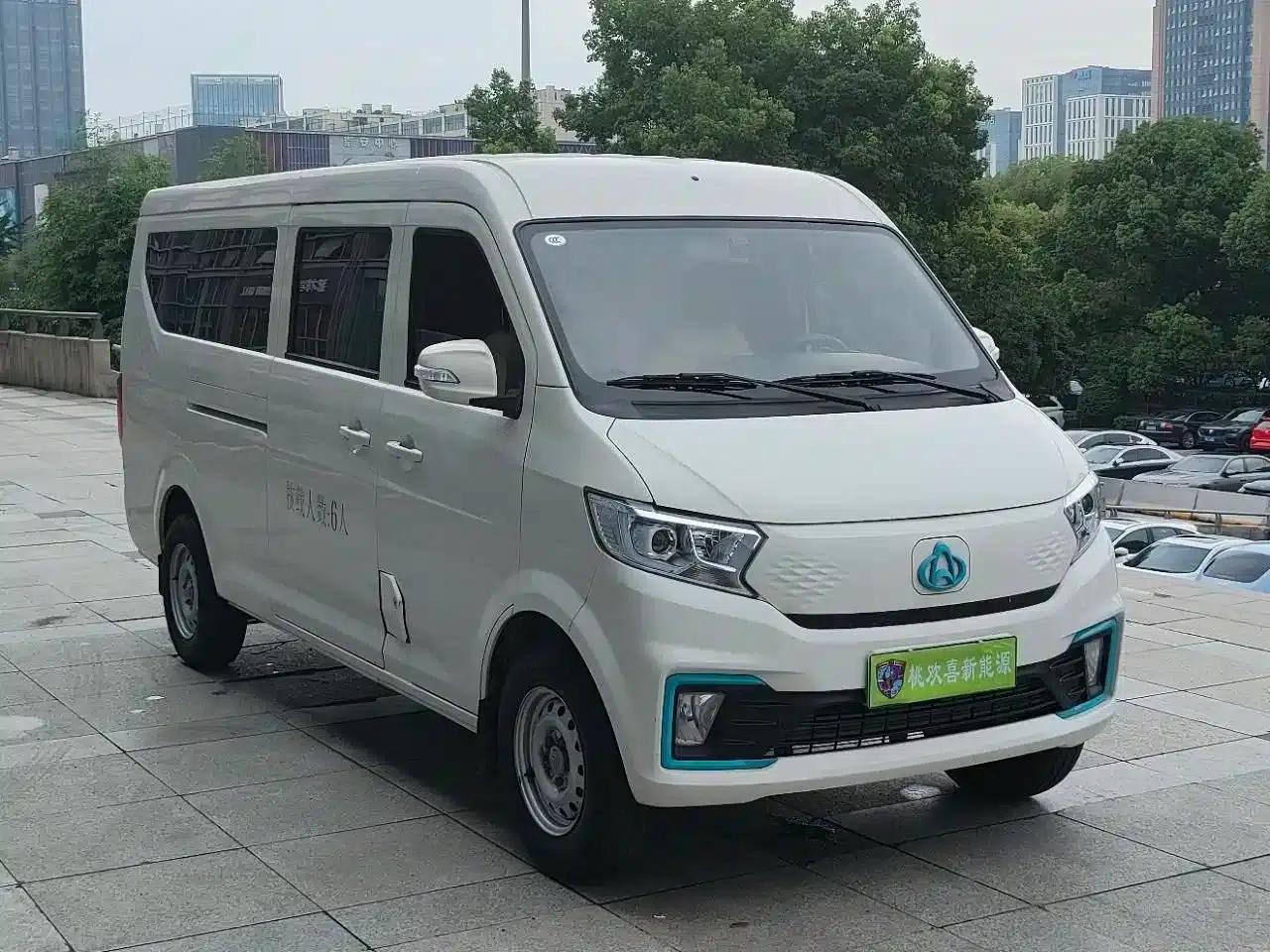 CrossStar V7 EV 2025 Model, 285km/h, Luxury 6-seater, Ningde 2C, 41.86kWh — миниатюра 3