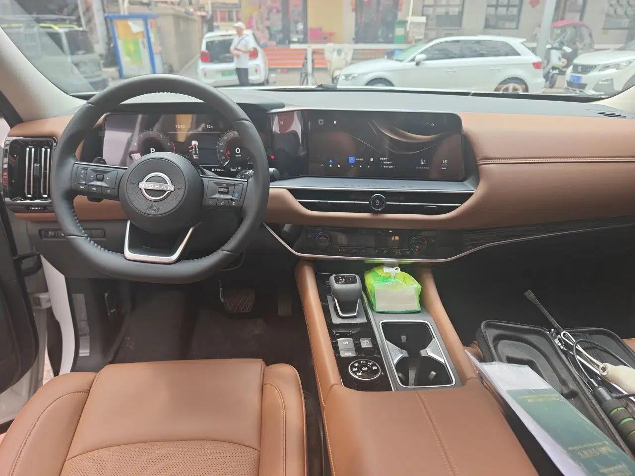 Nissan Pathfinder 2024 380 VC-TURBO Four-Wheel Drive Intelligent Driving Version 6 Seats — миниатюра 9