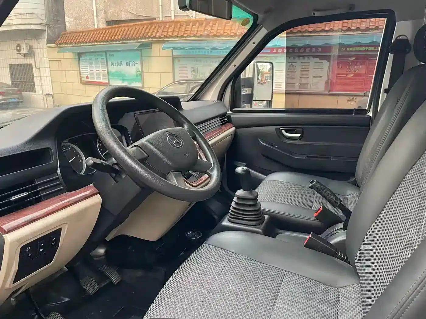 Crossover King X5 2021 1.6L Gasoline Comfort Edition Single Row Dual Rear Wheels Side Panels 3600mm Cargo Box DAM16KR — миниатюра 11