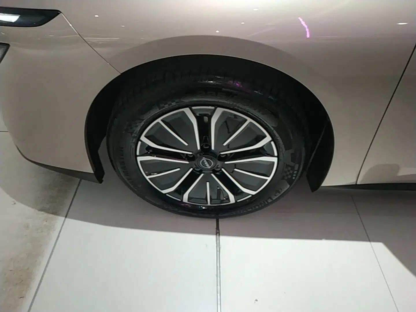 Nissan N6 2026 Model 180 Max — миниатюра 10