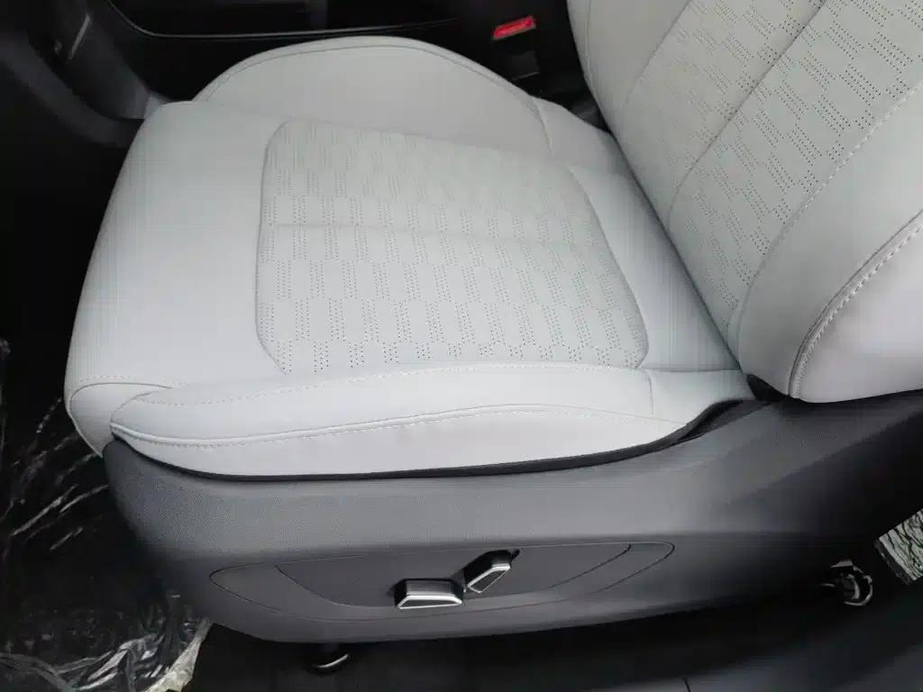 Changan Qiyuan Q05 Classic 2025 Model - Truly Delicious Edition 125 Superior Version — миниатюра 20