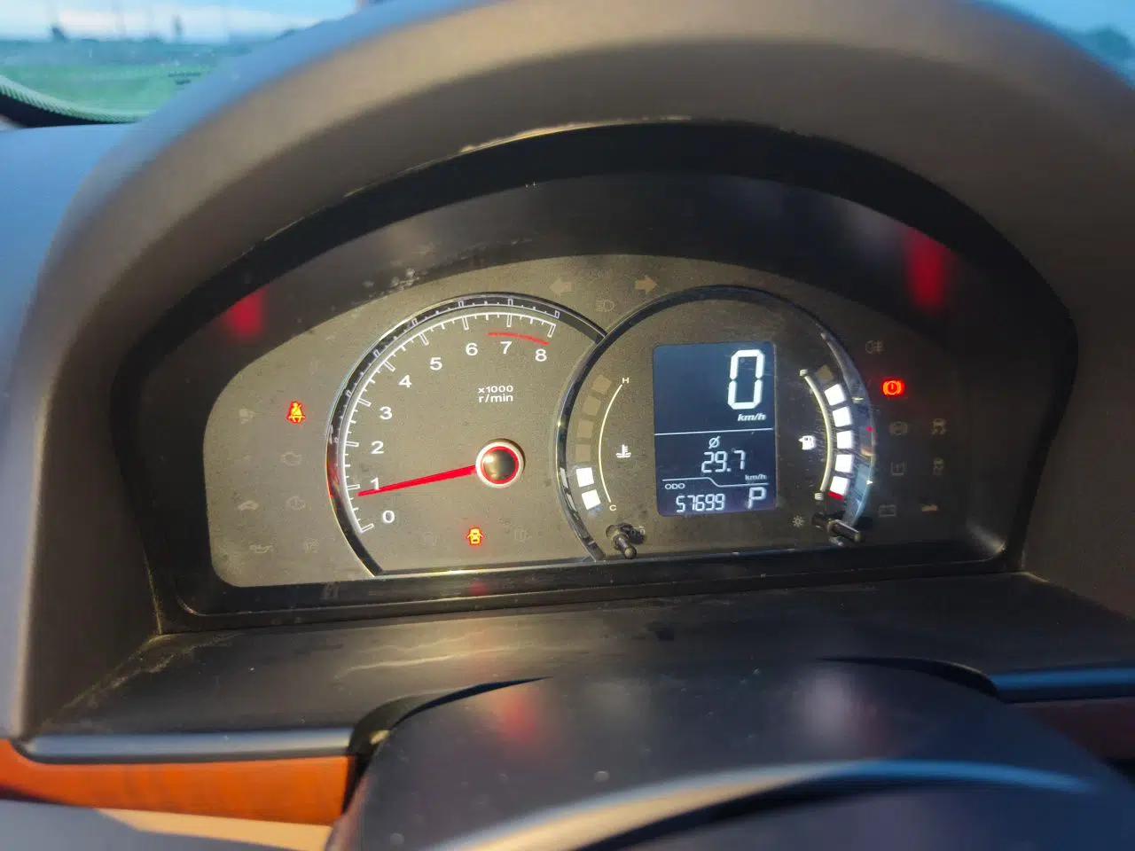 Roewe 350 2014 1.5L Automatic Xunyue Version — миниатюра 11