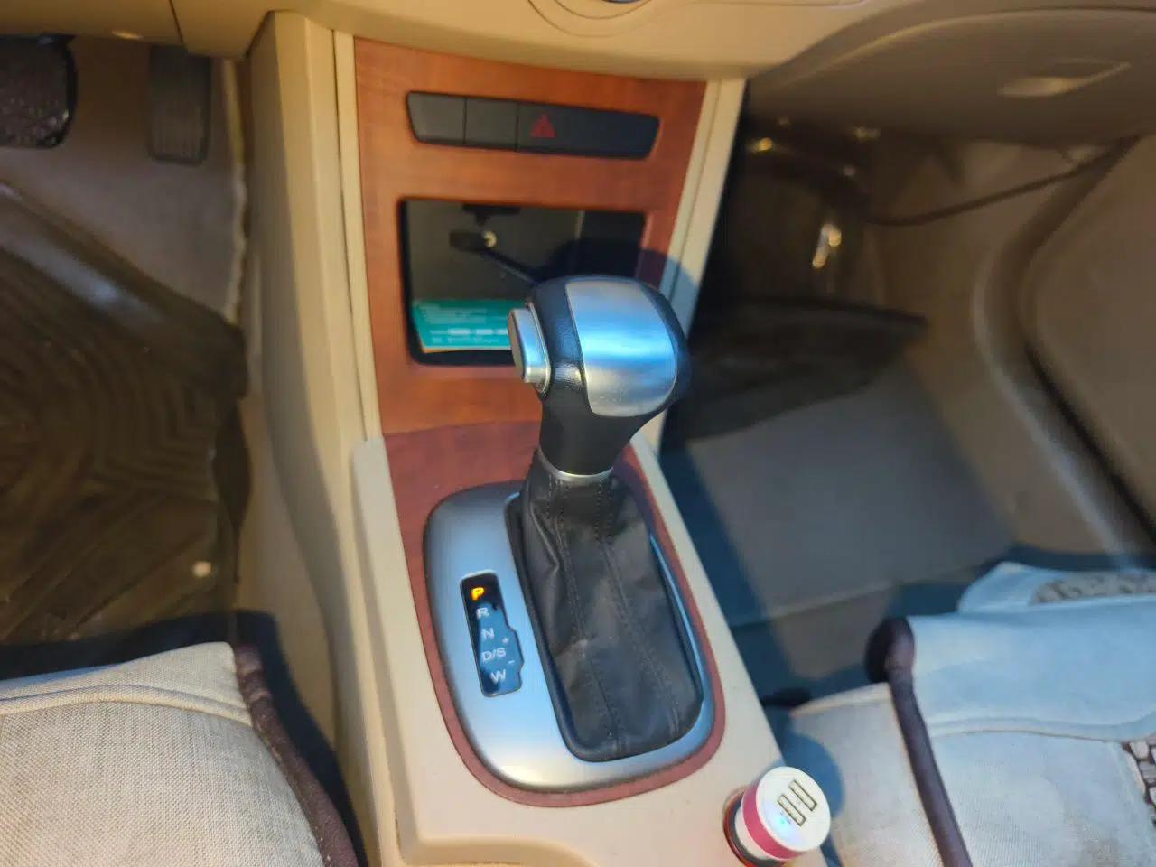 Roewe 350 2014 1.5L Automatic Xunyue Version — миниатюра 14