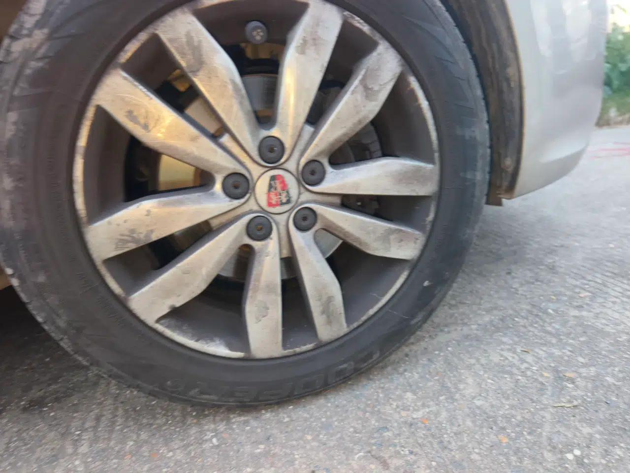 Roewe 350 2014 1.5L Automatic Xunyue Version — миниатюра 8
