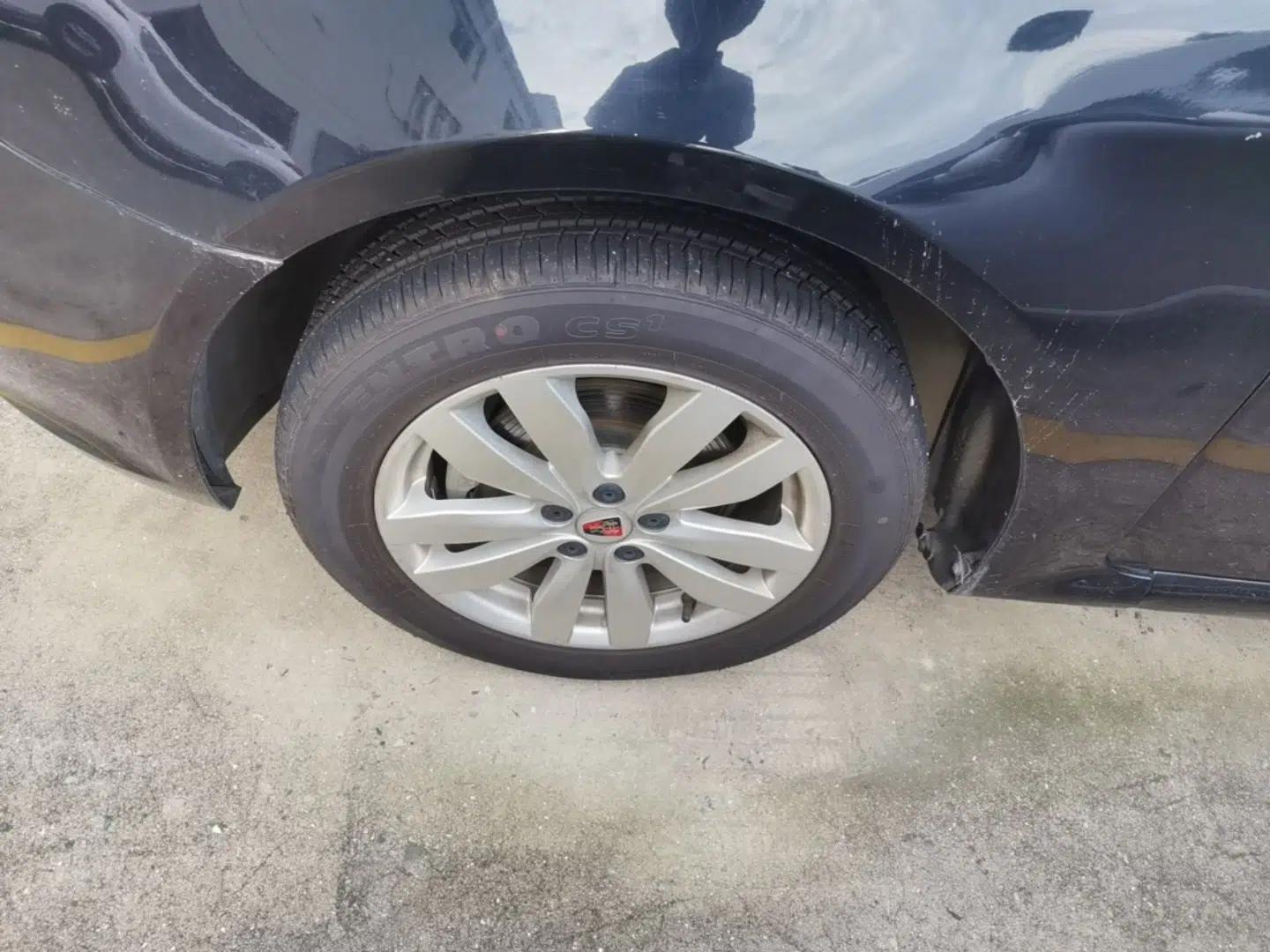 Roewe 350 2015 1.5L Manual Luxury Sunroof Edition — миниатюра 10