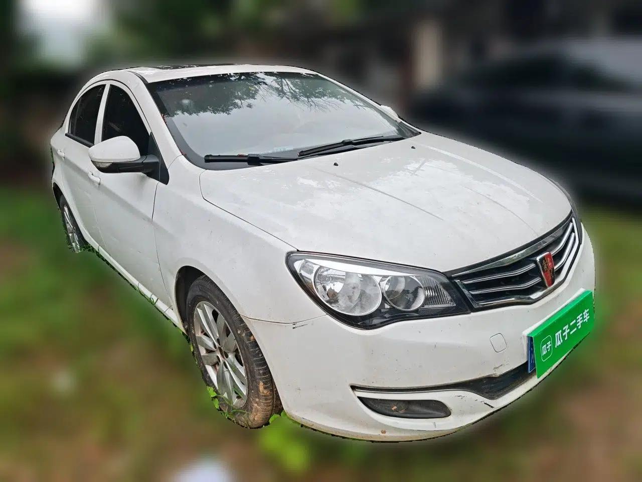 Roewe 350 2015 1.5L Automatic Luxury Sunroof Edition — миниатюра 3