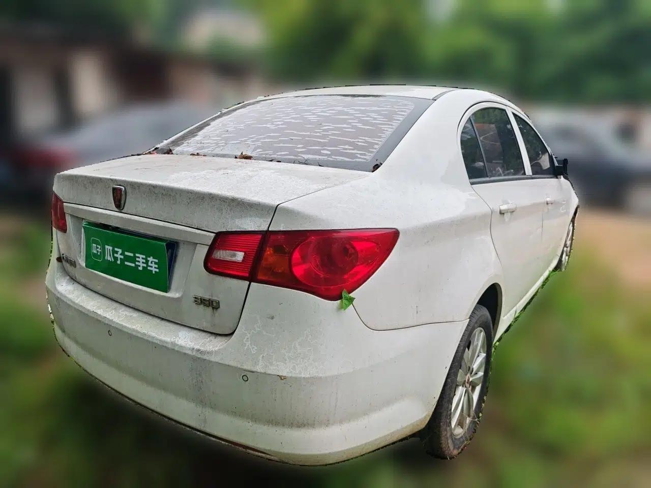 Roewe 350 2015 1.5L Automatic Luxury Sunroof Edition — миниатюра 6