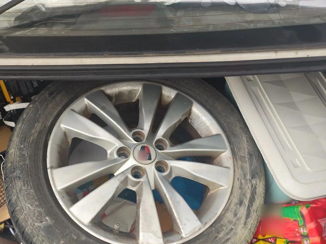 Roewe 360 2015 1.5L Automatic Luxury Edition — миниатюра 19