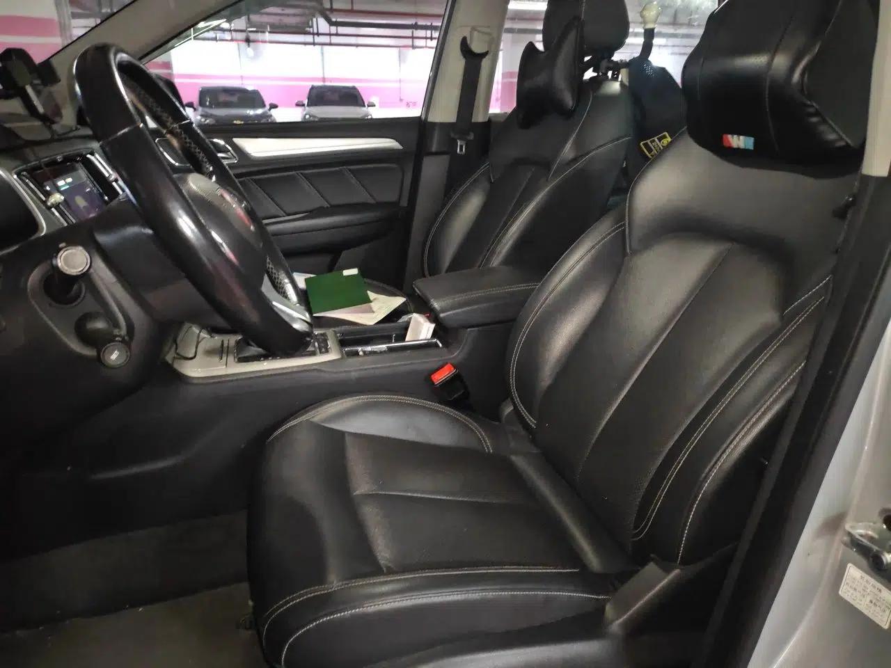 Roewe RX5 New Energy 2017 eRX5 50T Hybrid Connected Prestige Flagship Edition — миниатюра 15